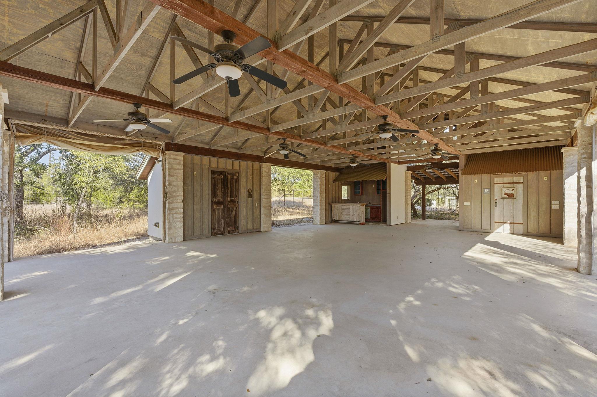 16400 Hamilton Pool Rd, Austin, TX 78738