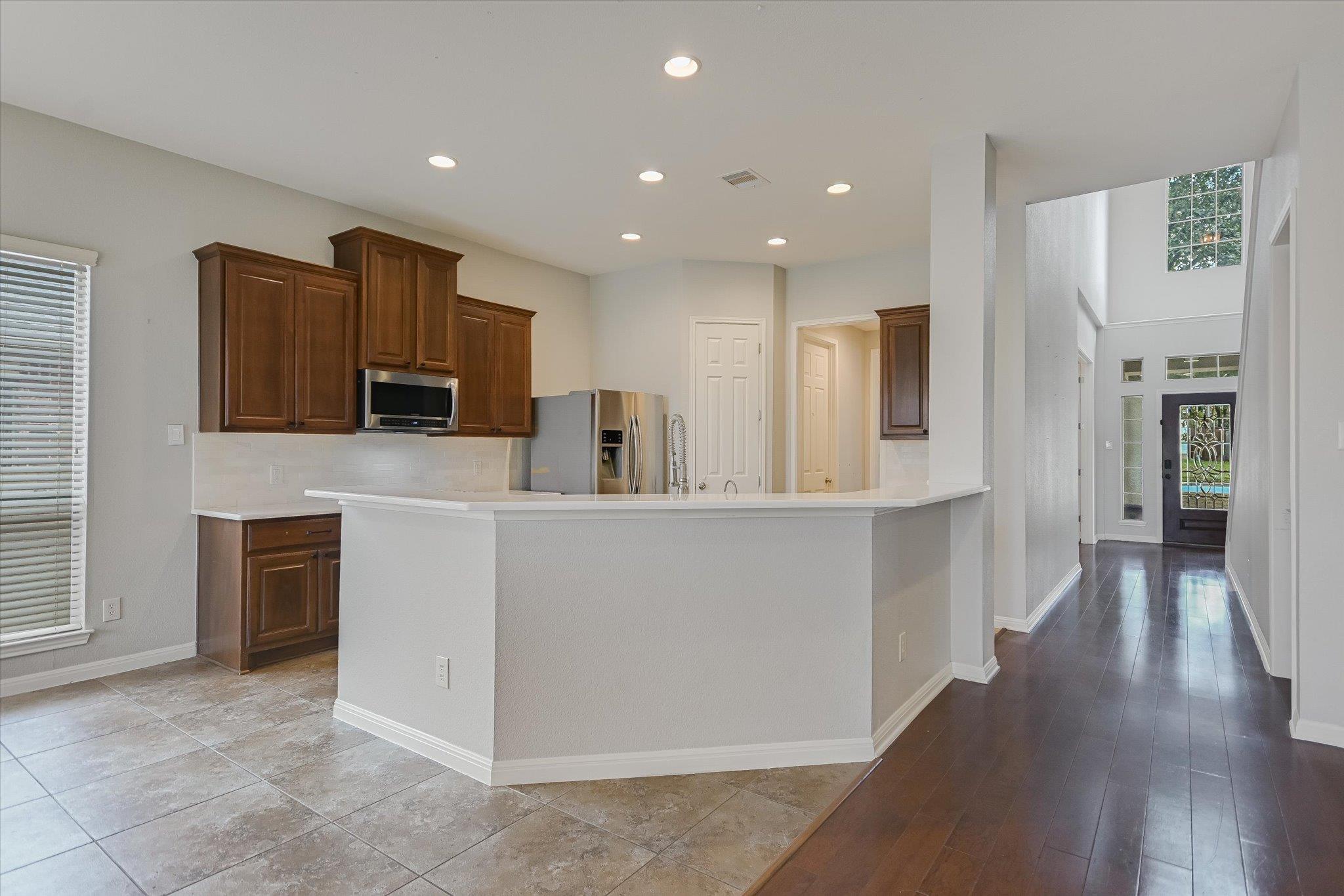 1911 Misty Ridge Dr, Leander, TX 78641