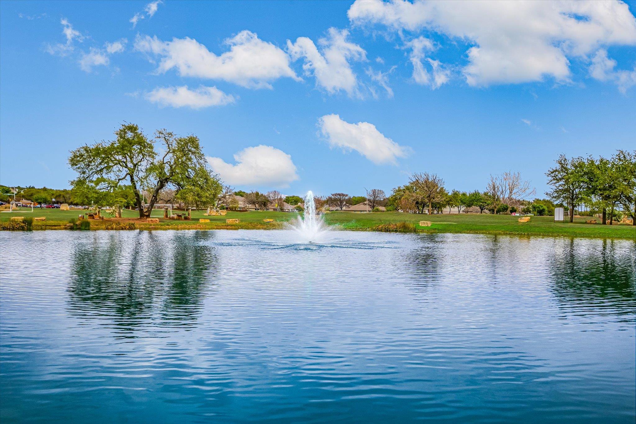 1911 Misty Ridge Dr, Leander, TX 78641