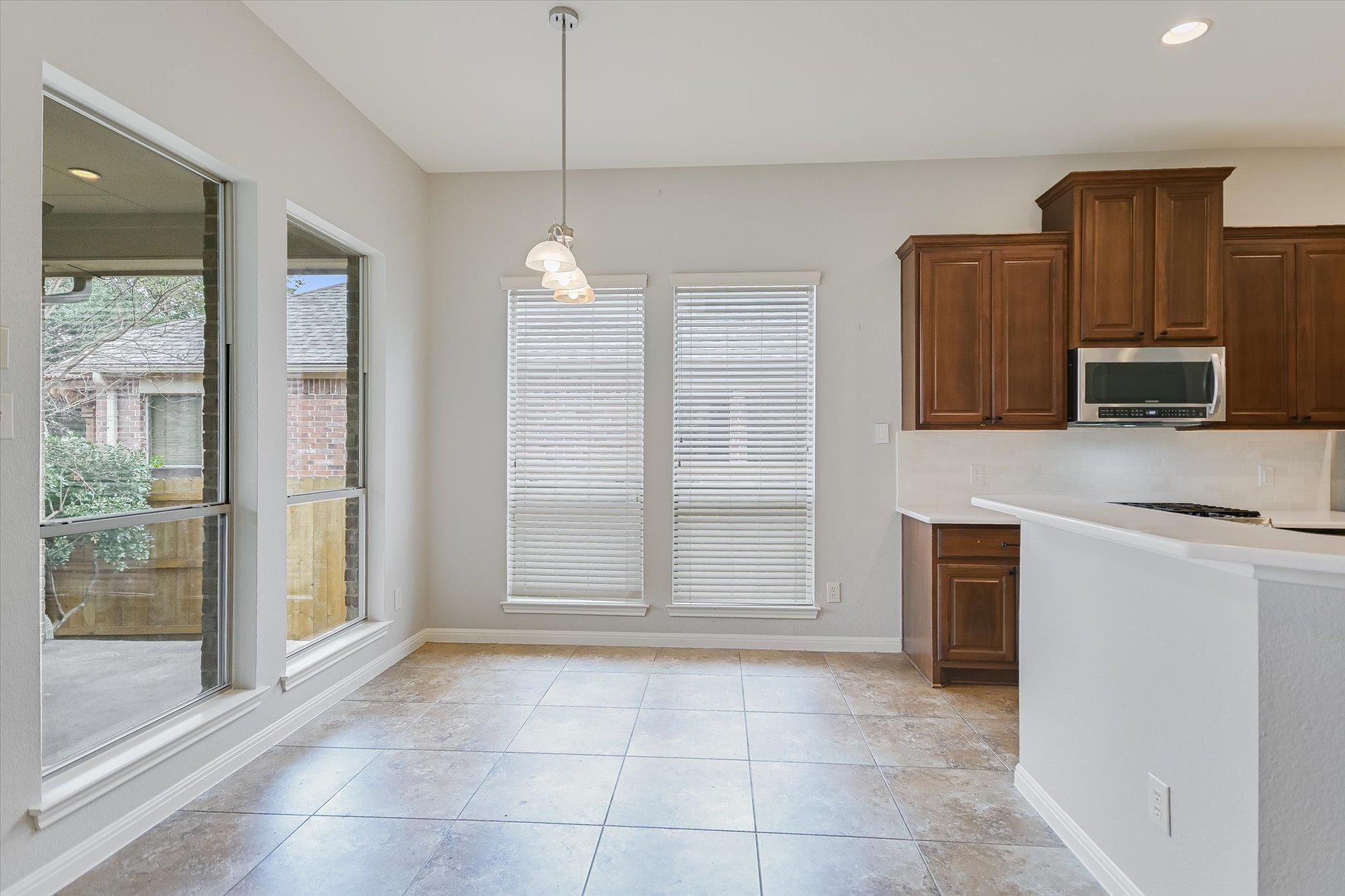 1911 Misty Ridge Dr, Leander, TX 78641