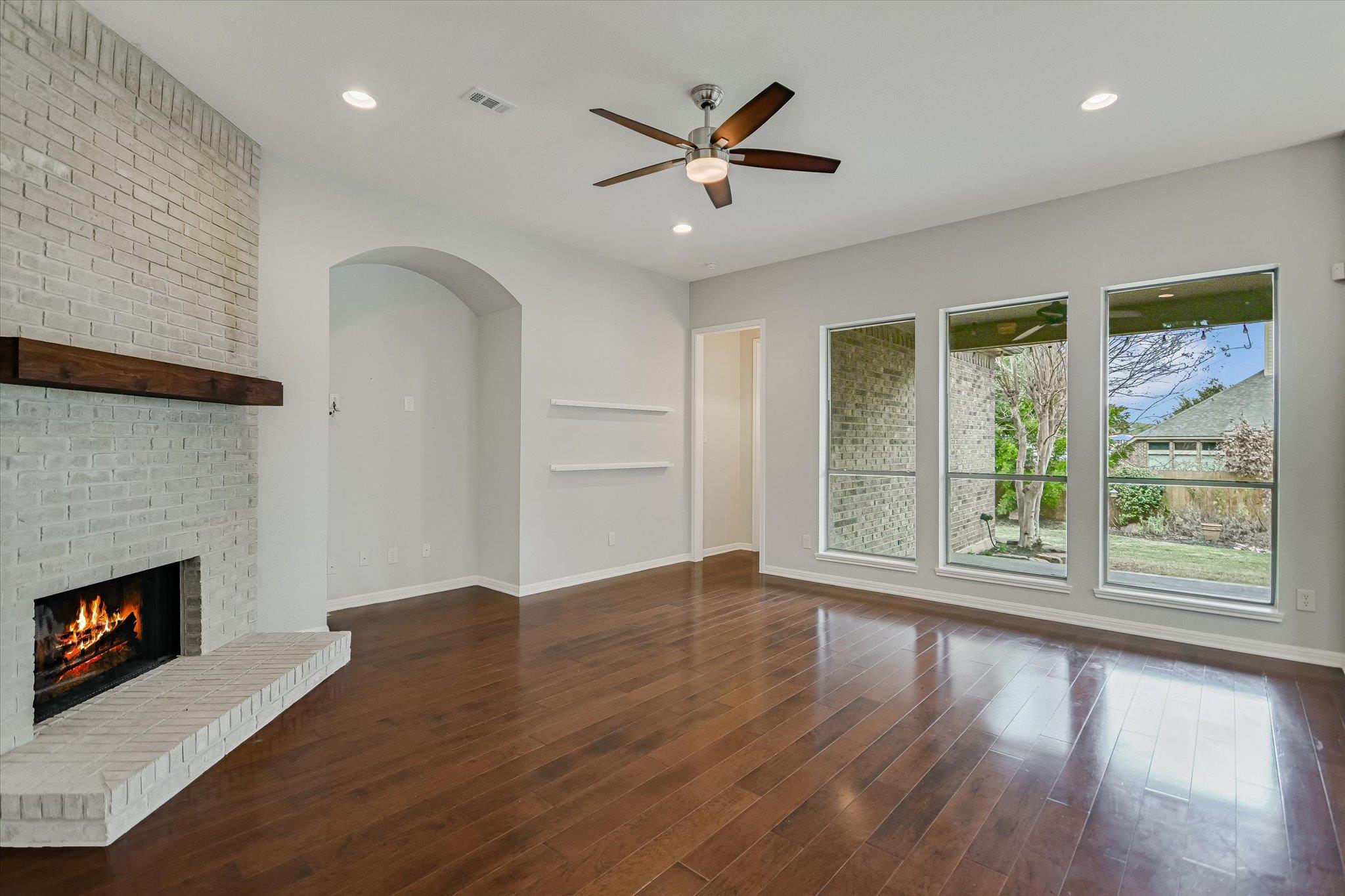 1911 Misty Ridge Dr, Leander, TX 78641