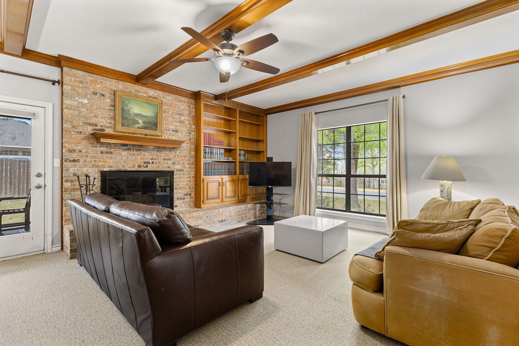 3806 Eagle Way, Round Rock, TX 78681