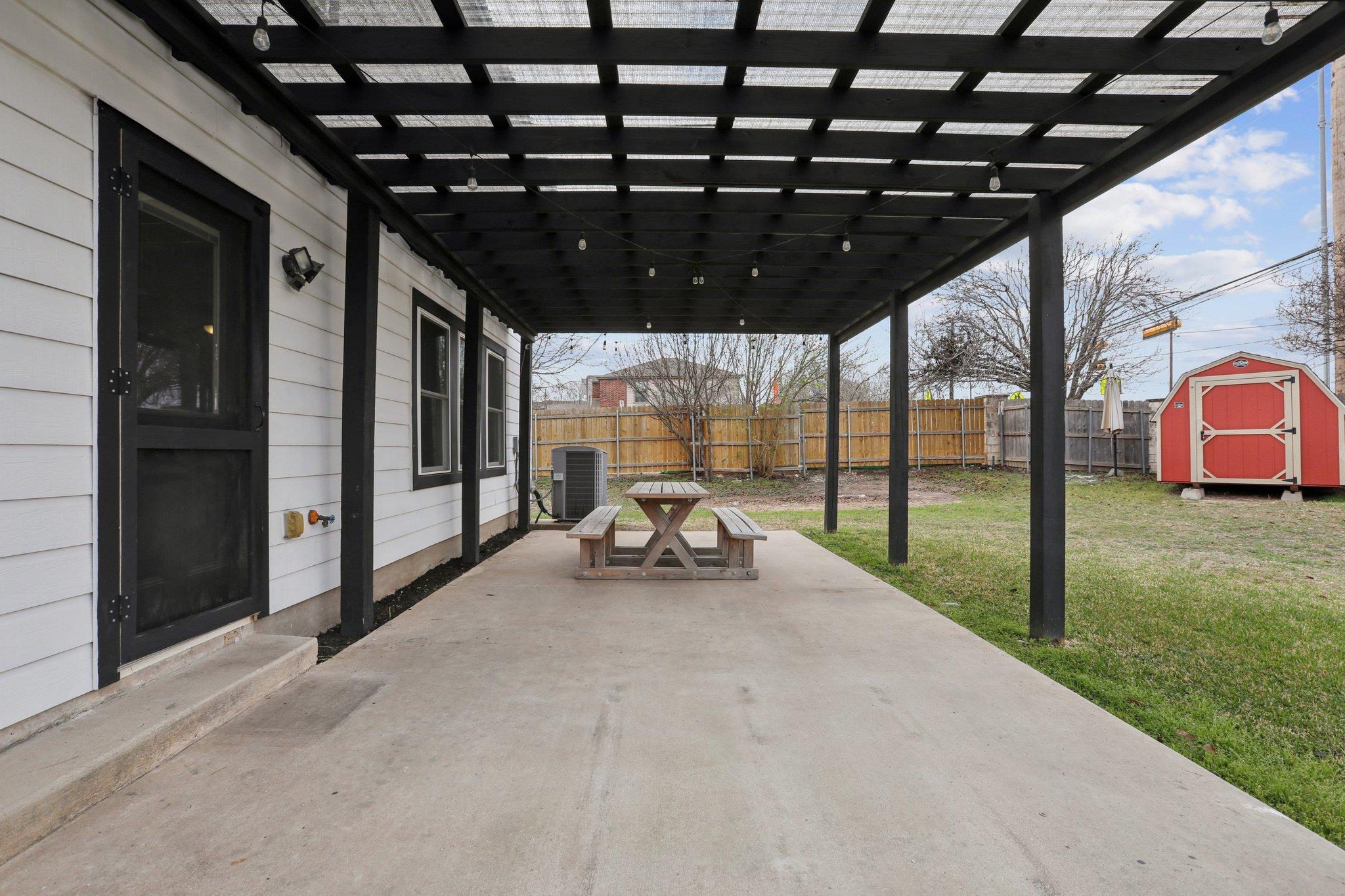 5408 Tessa Cv, Del Valle, TX 78617