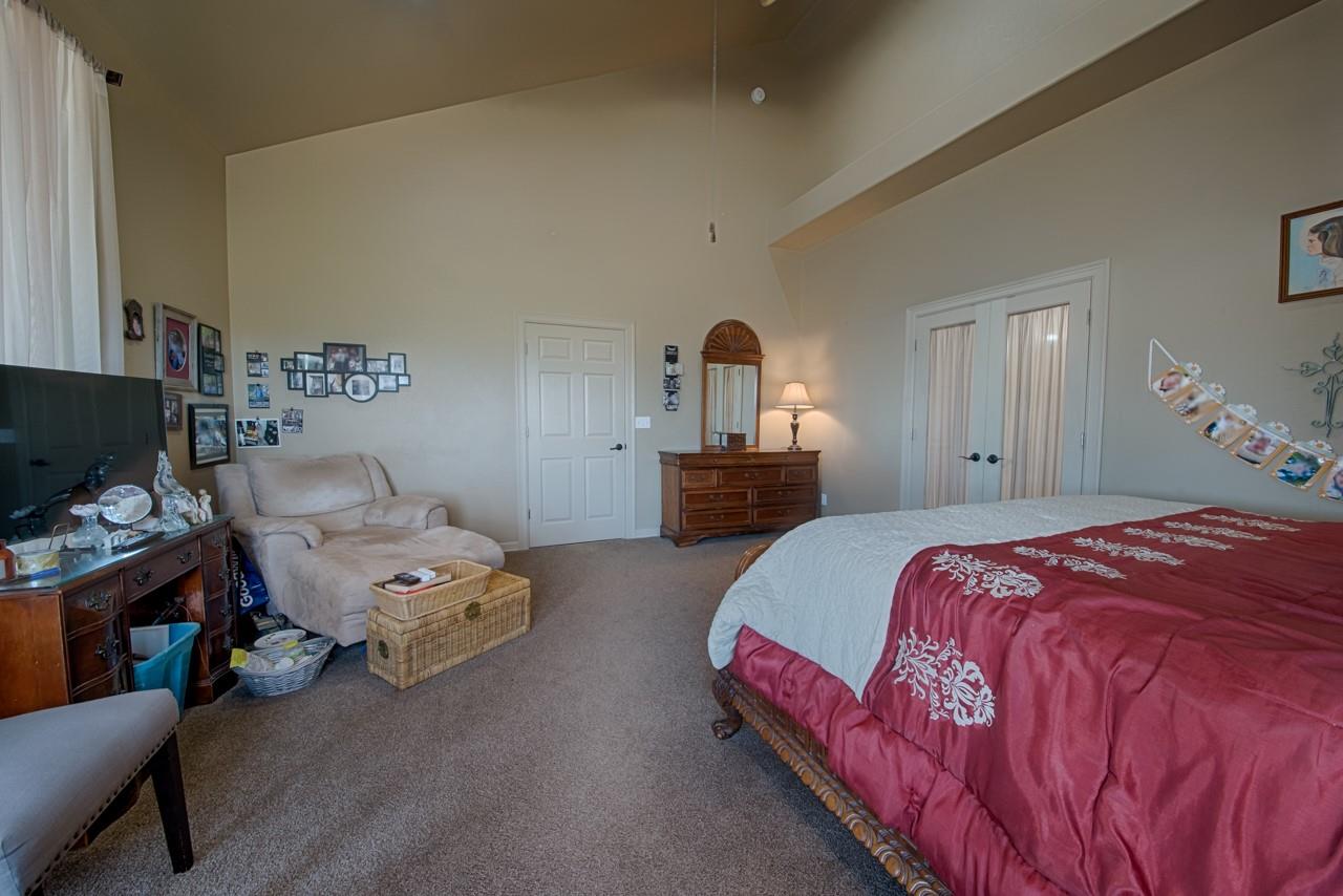 421 Chimney Cove Dr, Marble Falls, TX 78654