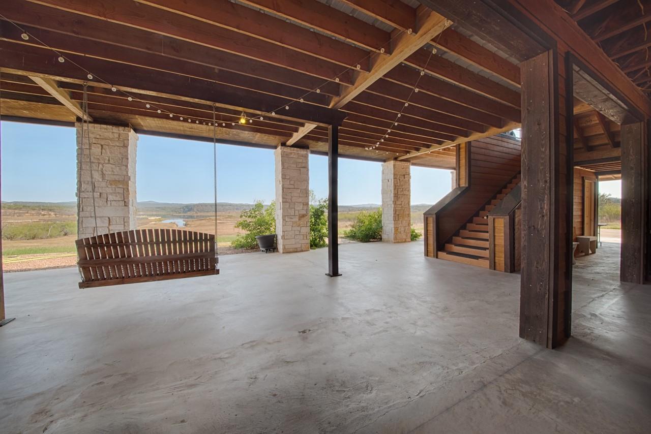 421 Chimney Cove Dr, Marble Falls, TX 78654