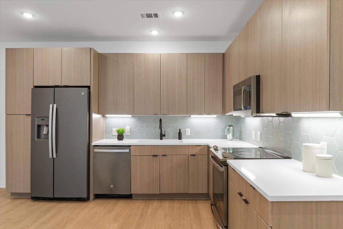 4802 S Congress Ave # 113, Austin, TX 78745