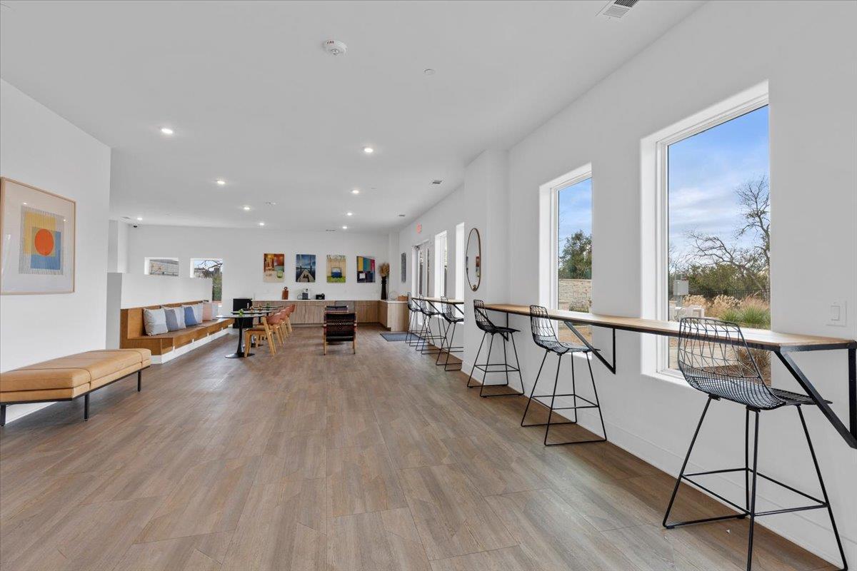 4802 S Congress Ave # 113, Austin, TX 78745