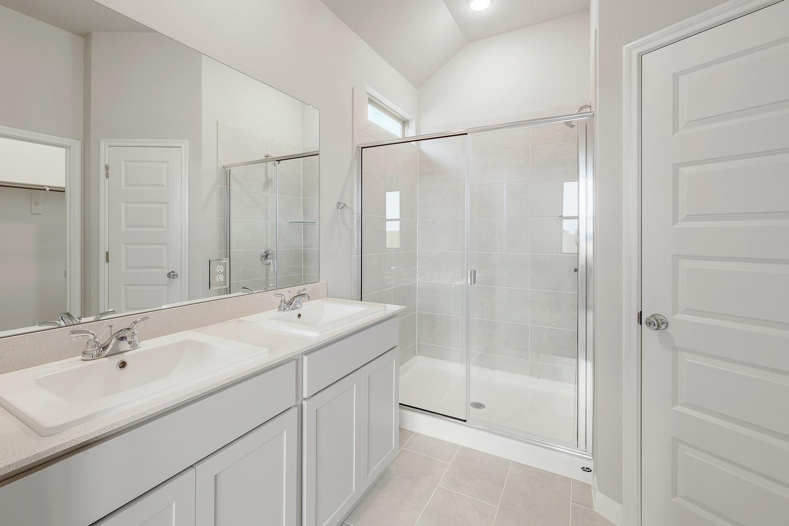 441 Lucky Ave, Elgin, TX 78621