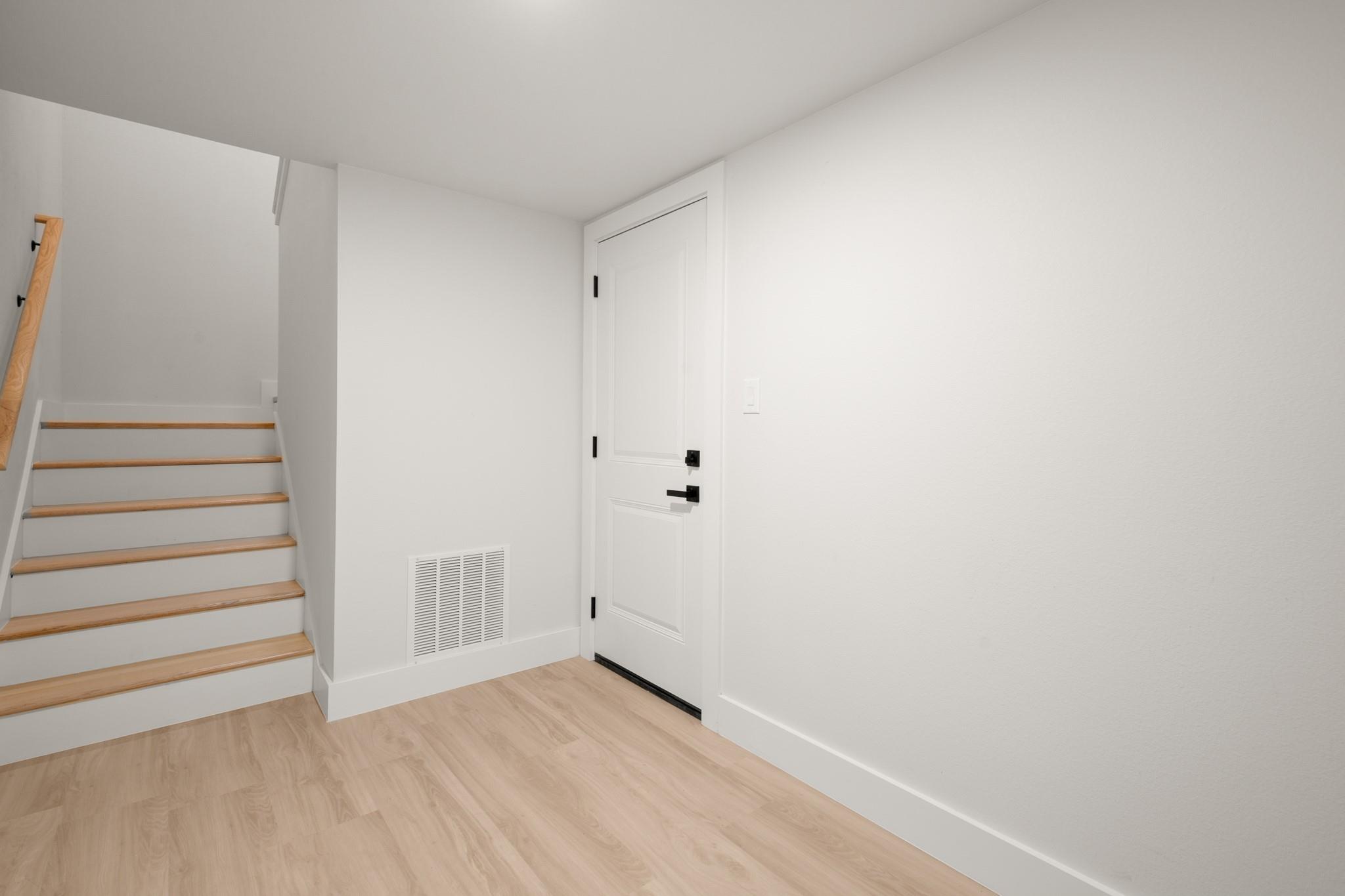 306 S Avenue P Ave # B, Marble Falls, TX 78654