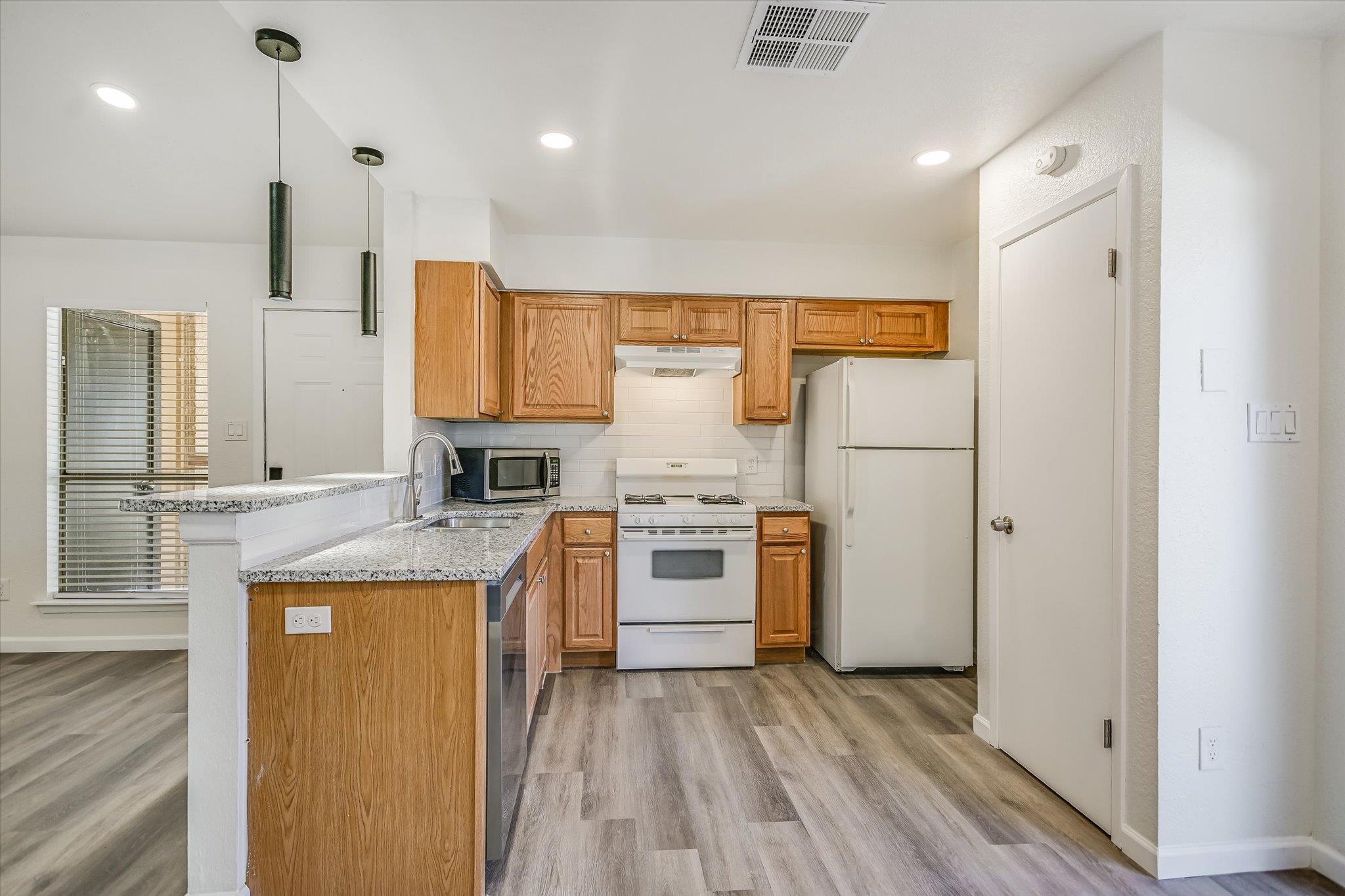 1402 Waterloo Trl # A, Austin, TX 78704