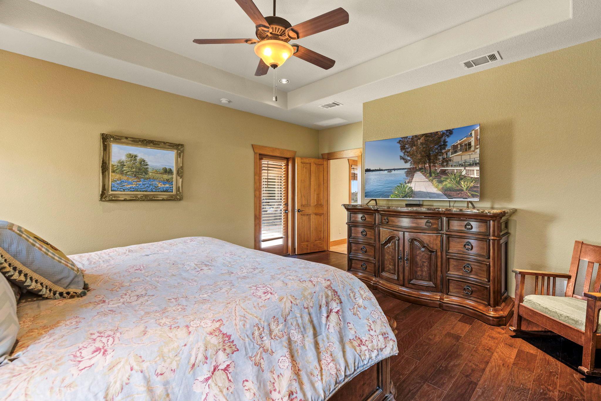 1041 Polo Club Dr, Austin, TX 78737