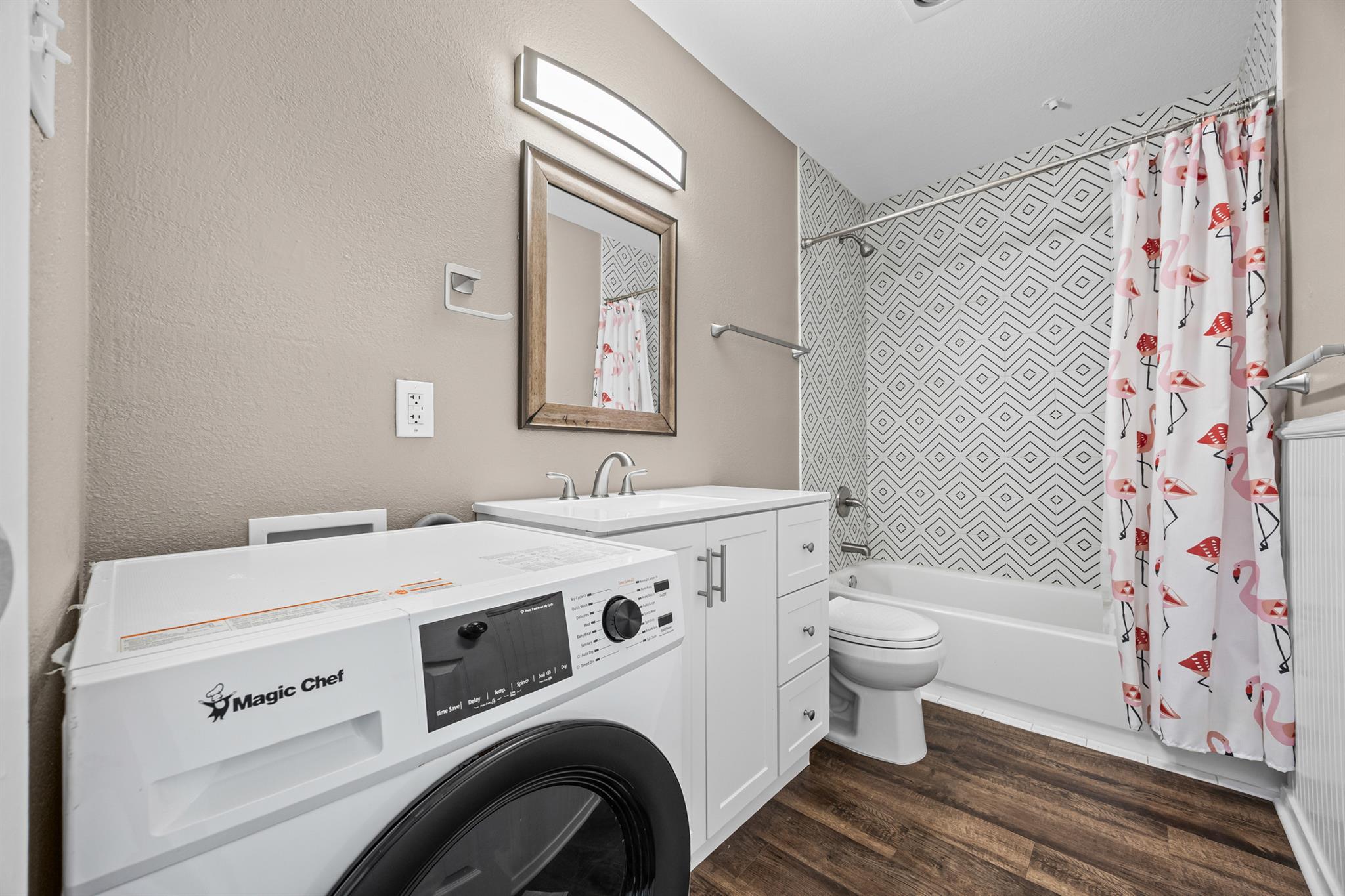 5215 Saint Georges Grn # D, Austin, TX 78745