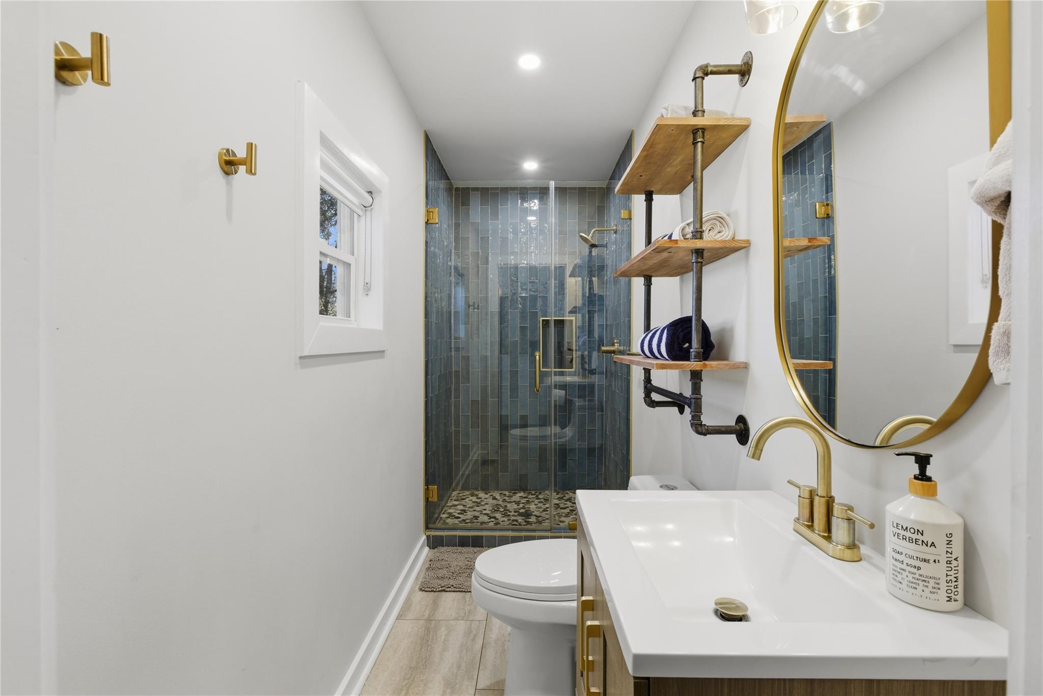 2505 Belaire West Ln, Granite Shoals, TX 78654