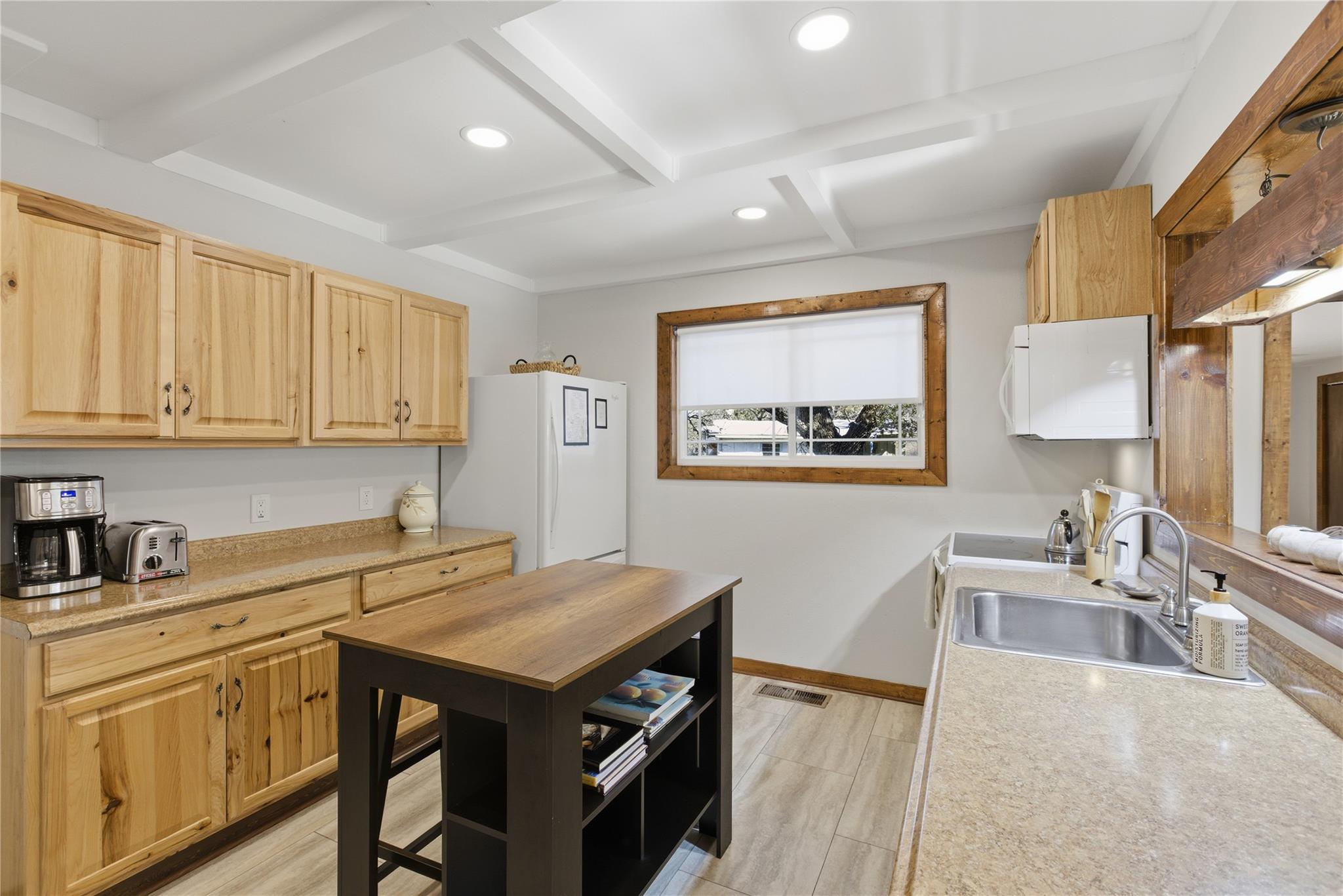 2505 Belaire West Ln, Granite Shoals, TX 78654