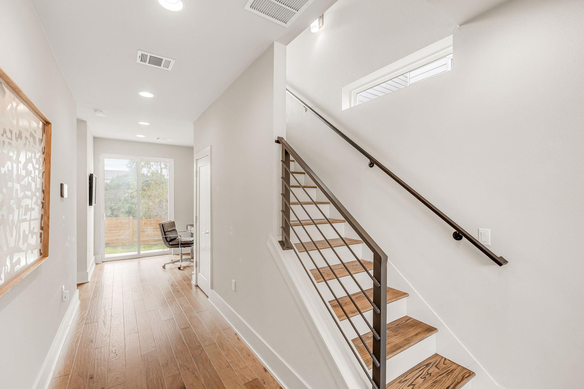 7921 Floracita Ln # 26, Austin, TX 78735