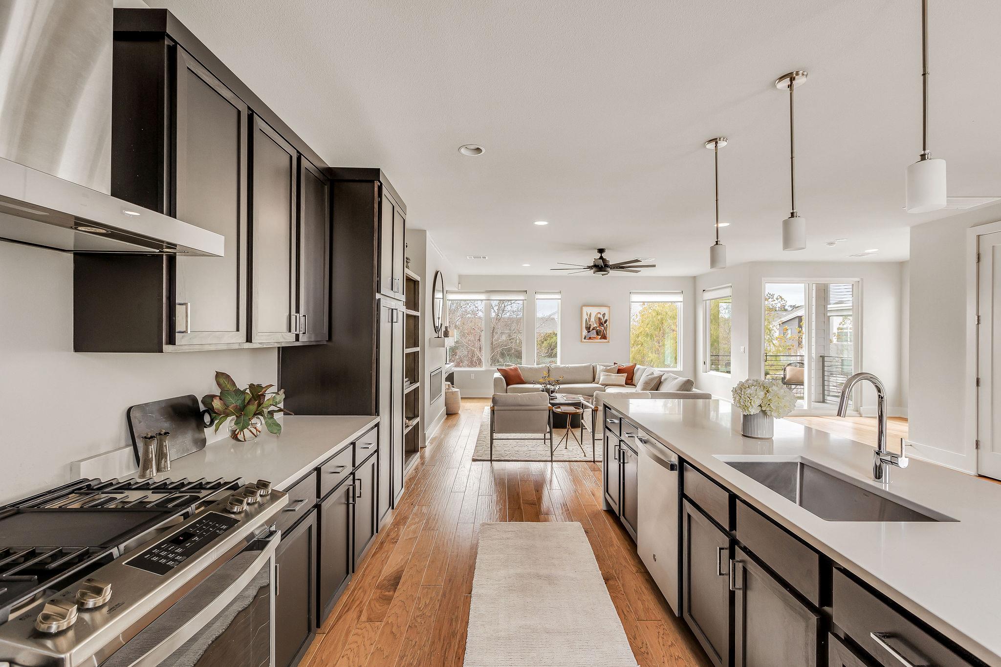 7921 Floracita Ln # 26, Austin, TX 78735