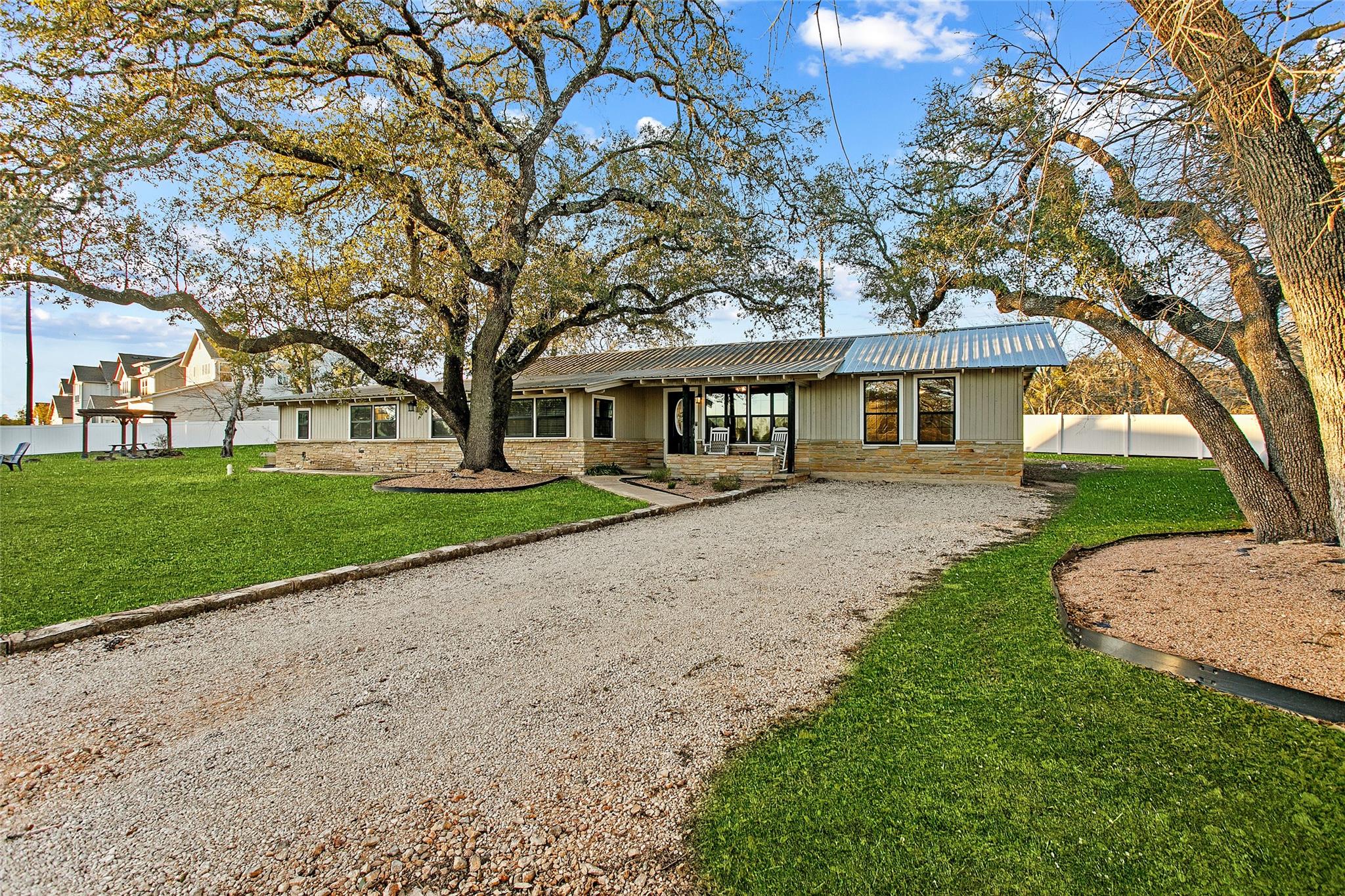 200 Creek Rd, Dripping Springs, TX 78620