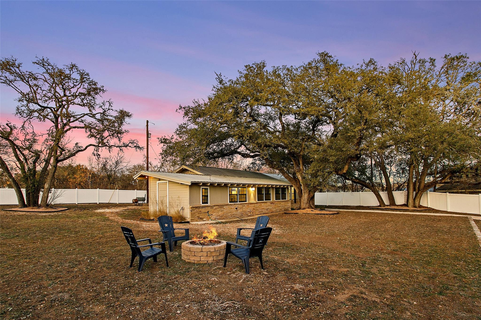 200 Creek Rd, Dripping Springs, TX 78620