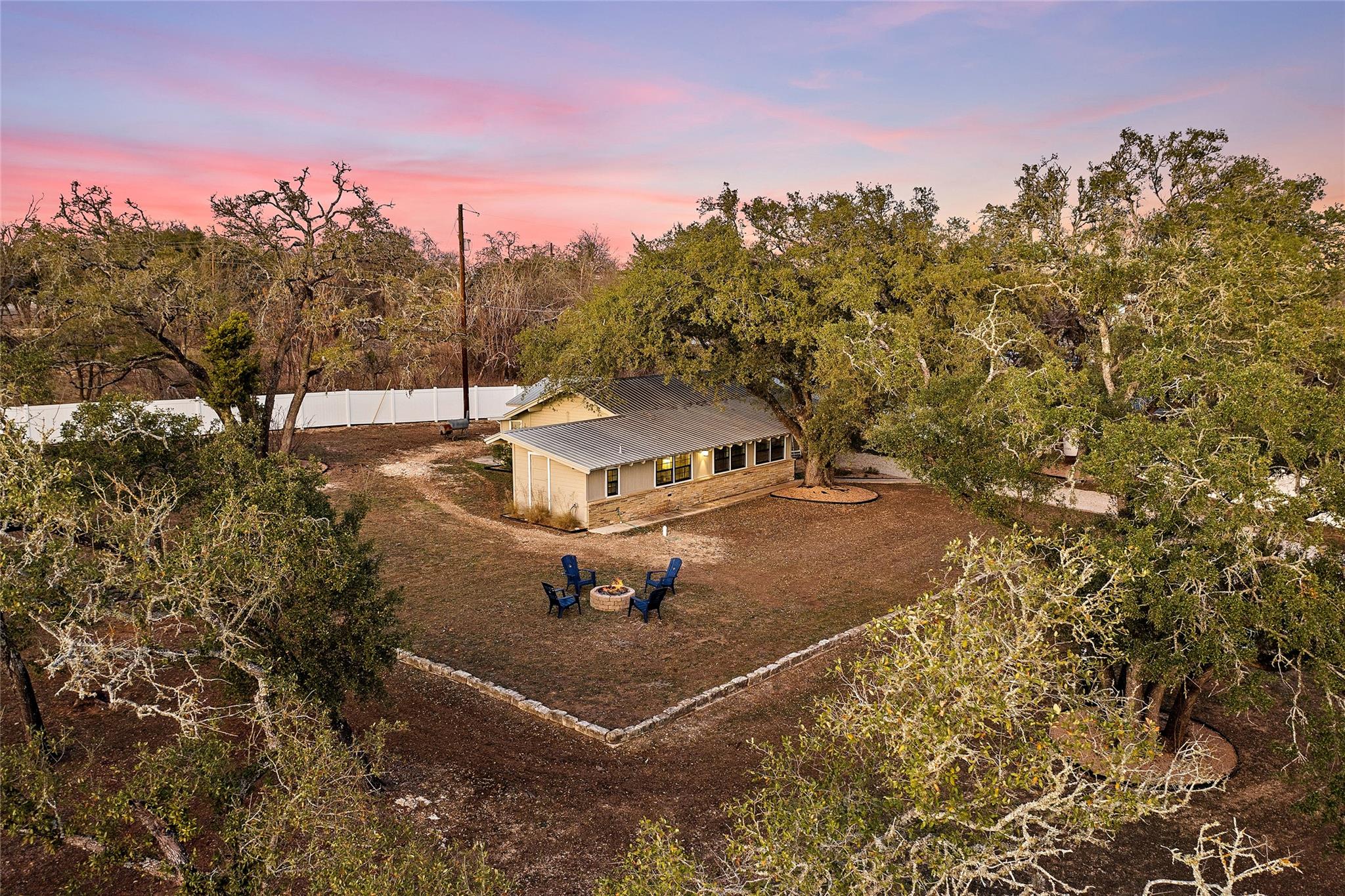 200 Creek Rd, Dripping Springs, TX 78620