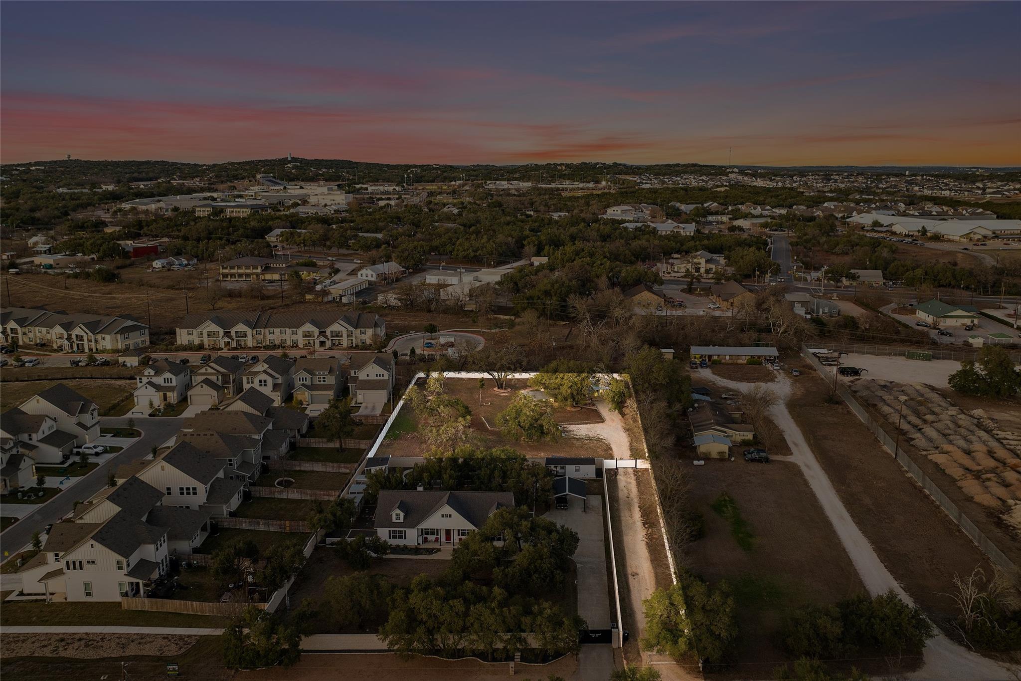 200 Creek Rd, Dripping Springs, TX 78620