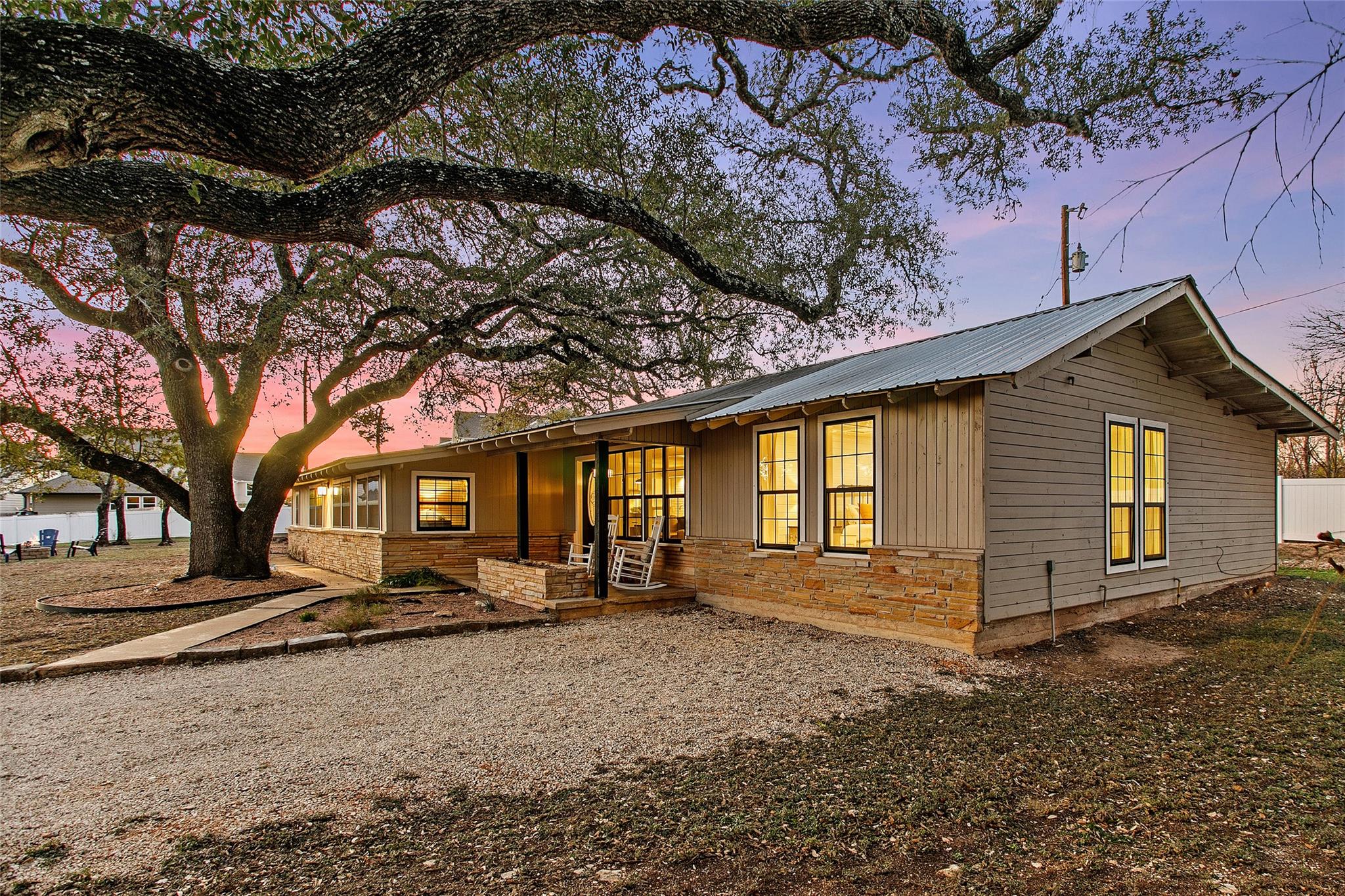 200 Creek Rd, Dripping Springs, TX 78620
