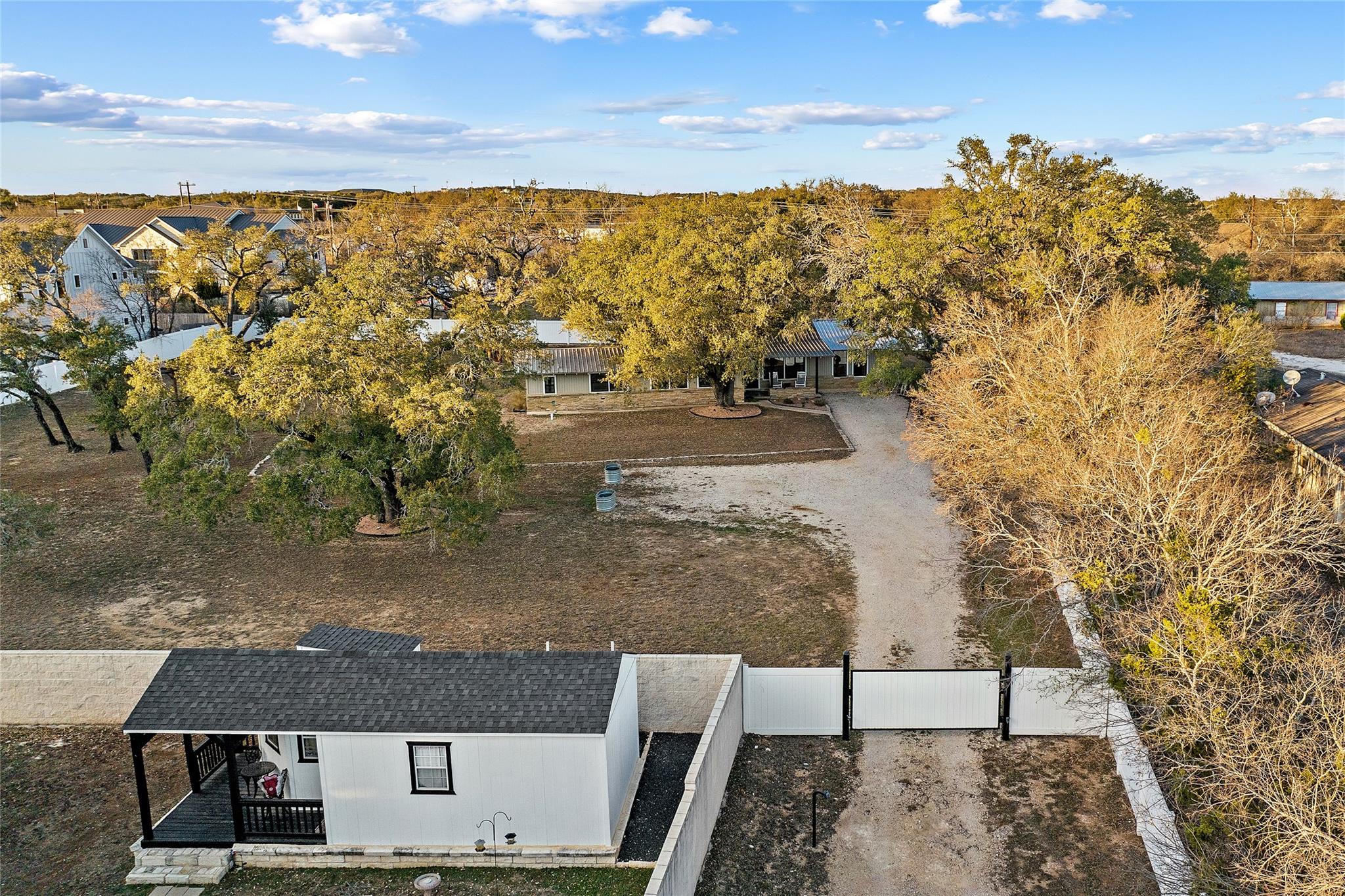 200 Creek Rd, Dripping Springs, TX 78620