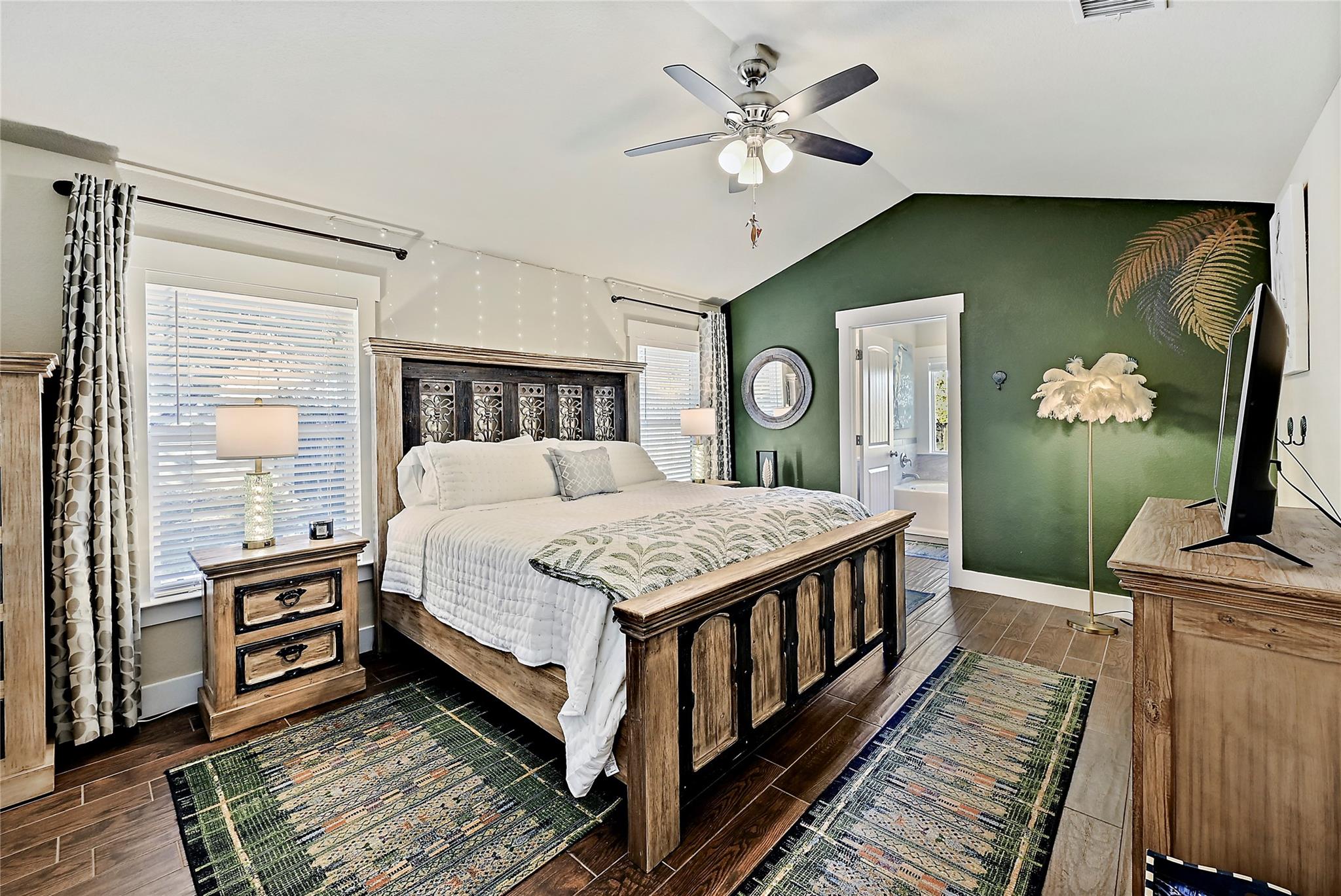 1 Rolling Hills Rd, Wimberley, TX 78676