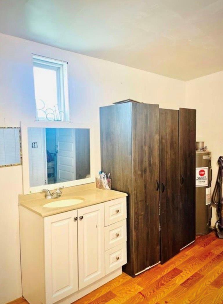 290 Pebblestone Rd, Dale, TX 78616