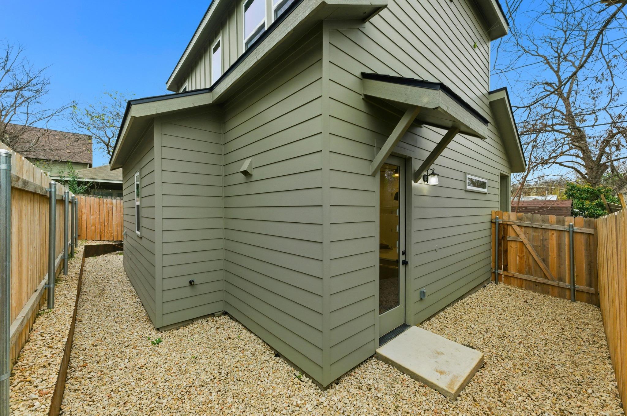 1809 Maple Ave # 2, Austin, TX 78702