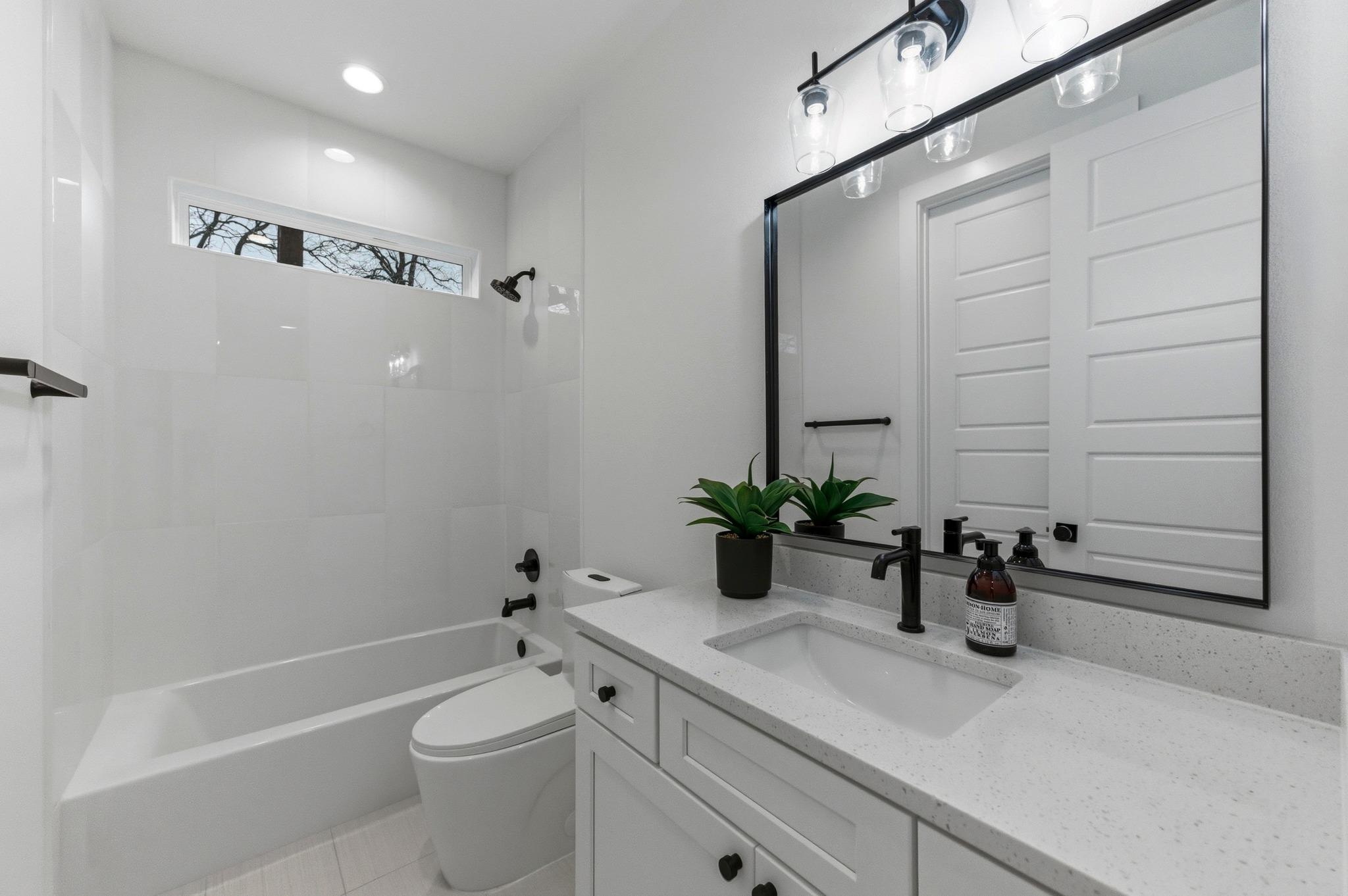 1809 Maple Ave # 2, Austin, TX 78702