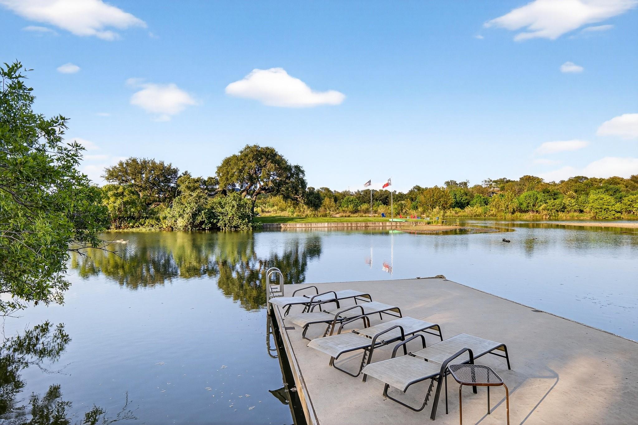 710 Sandy Harbor Dr, Horseshoe Bay, TX 78657