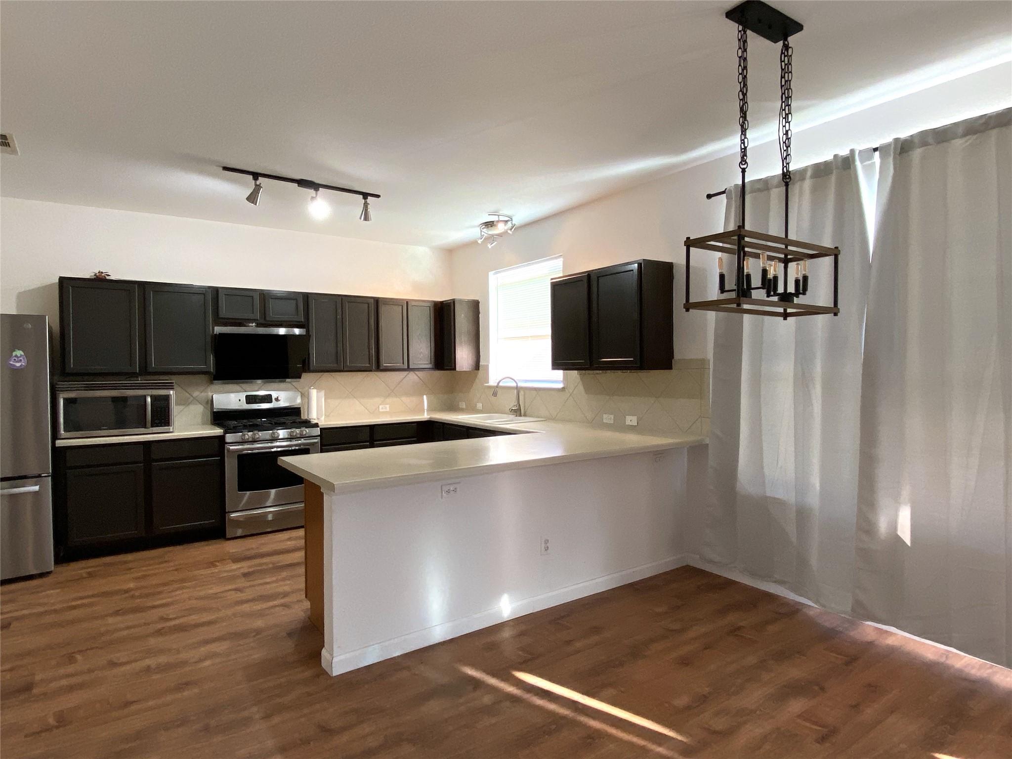 1218 Heritage Park Dr, Cedar Park, TX 78613