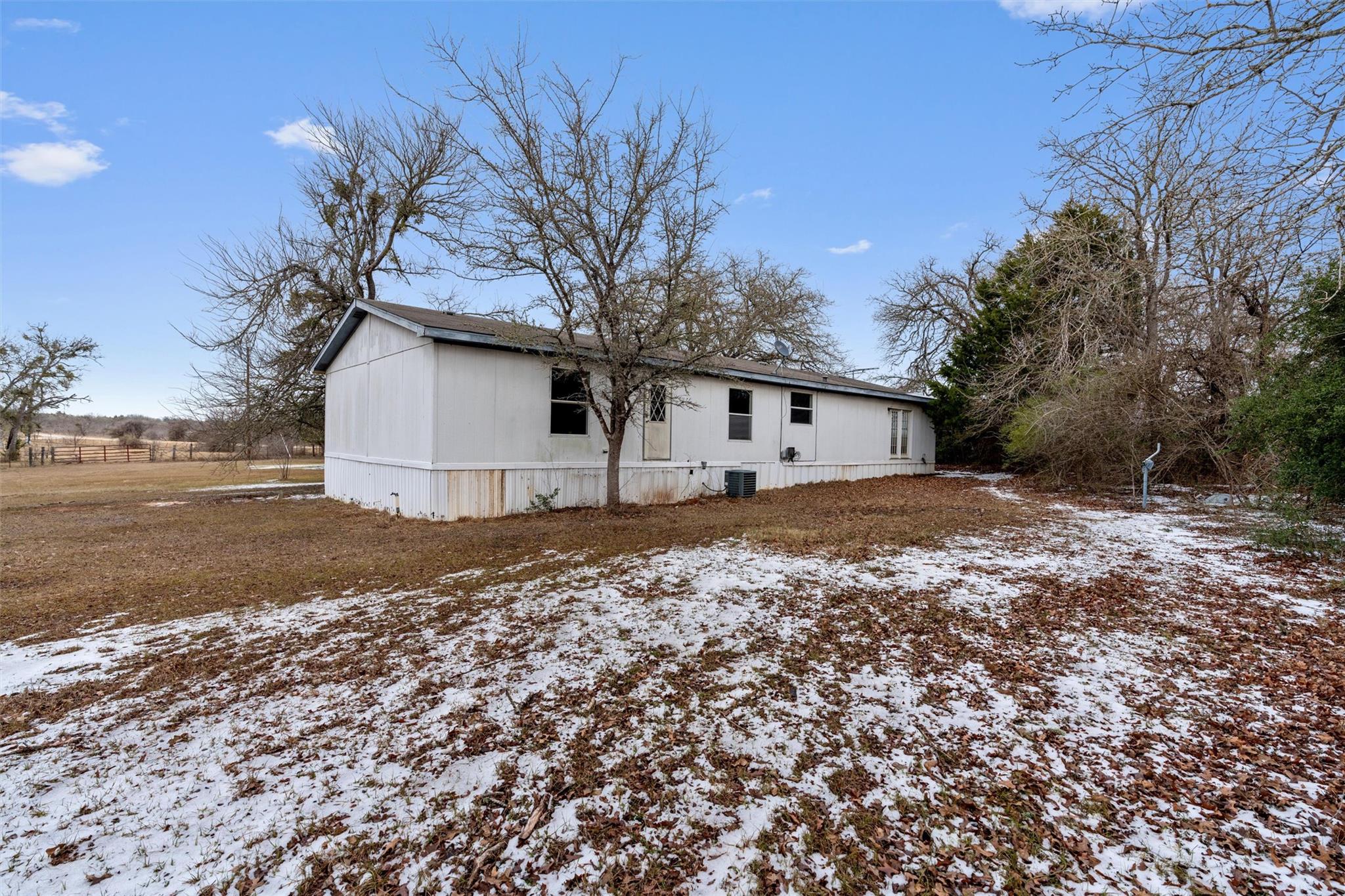 1100 County Road 474 Rd, Elgin, TX 78621