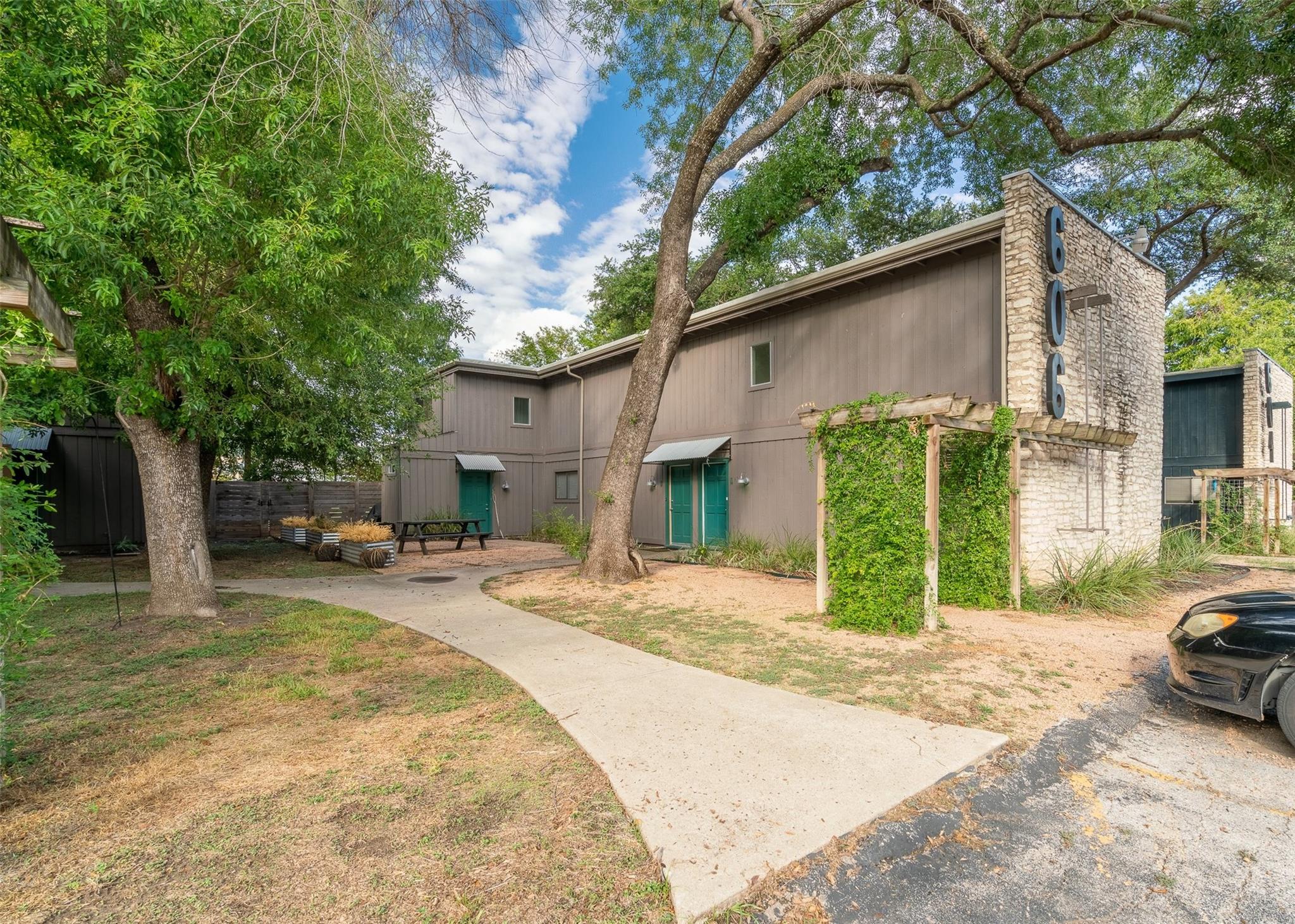606 Franklin Blvd # A, Austin, TX 78751