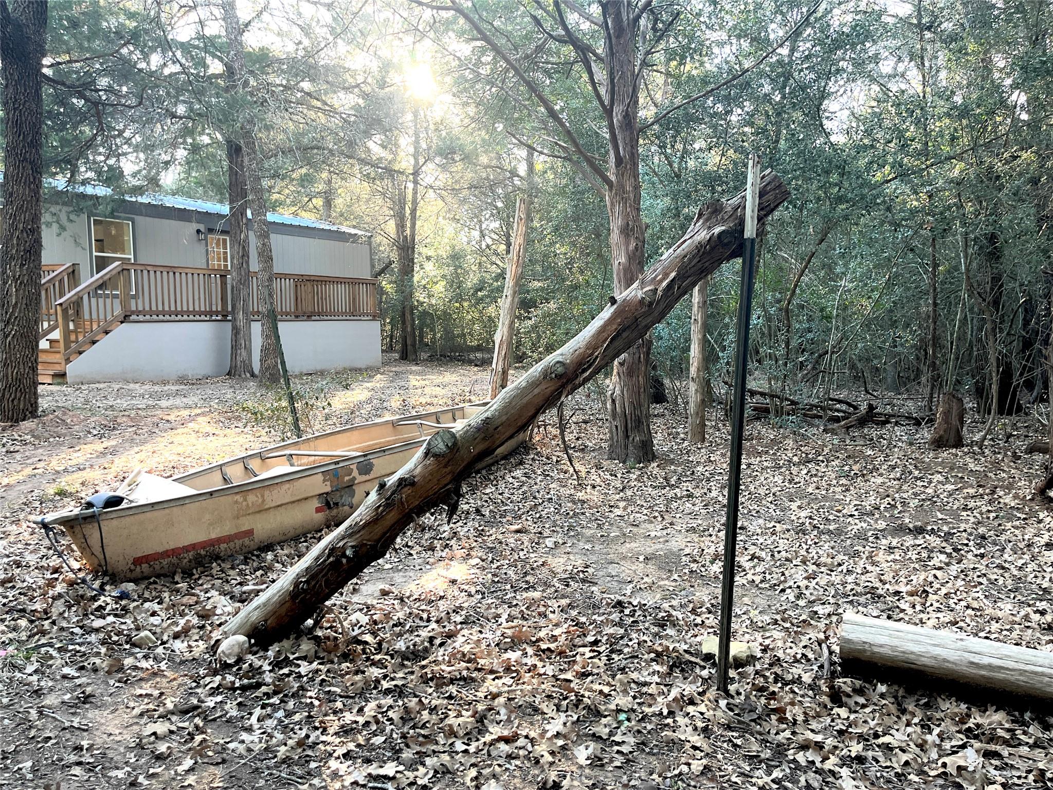 194 Split Oak Rd, Smithville, TX 78957