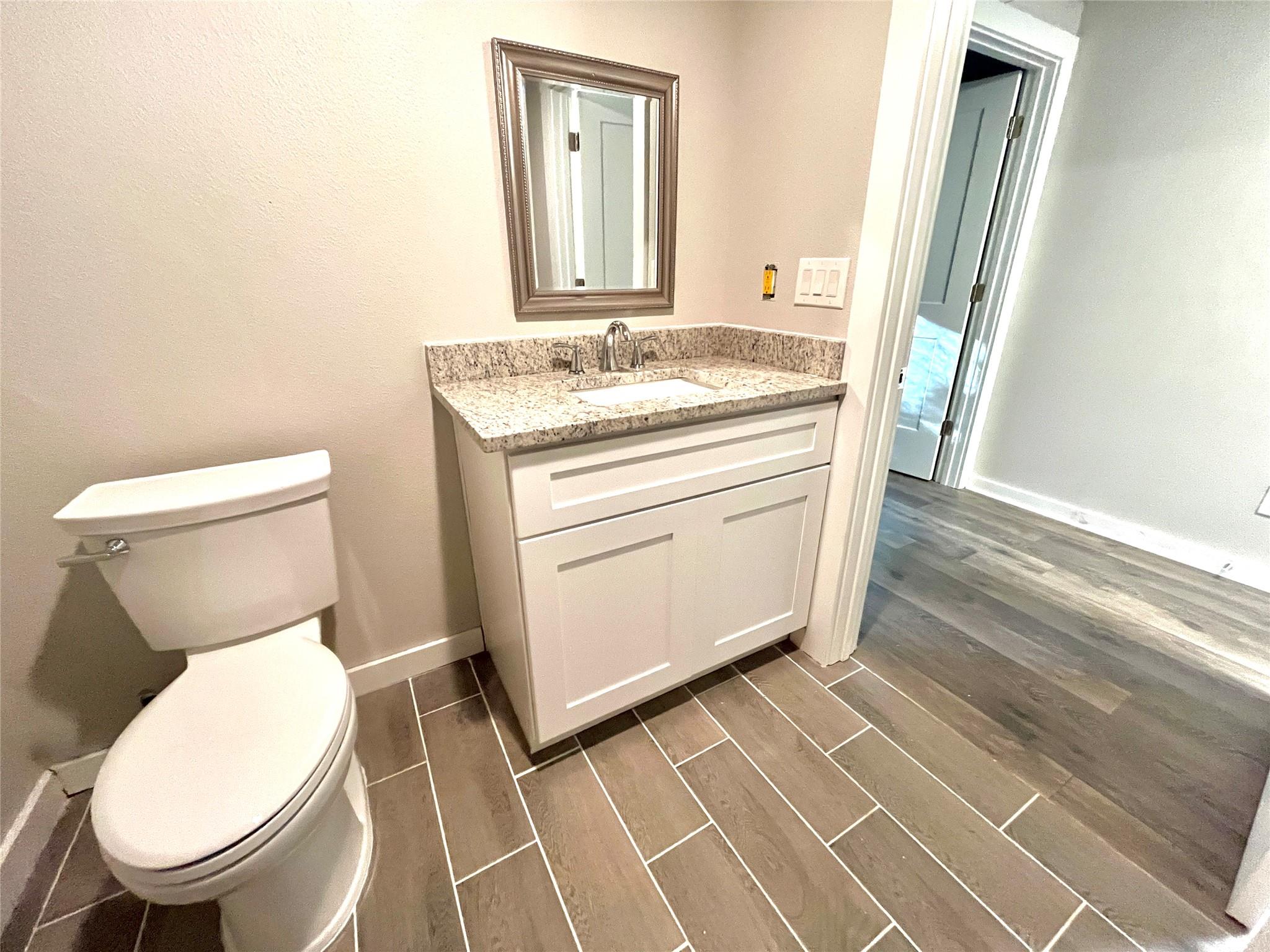 194 Split Oak Rd, Smithville, TX 78957