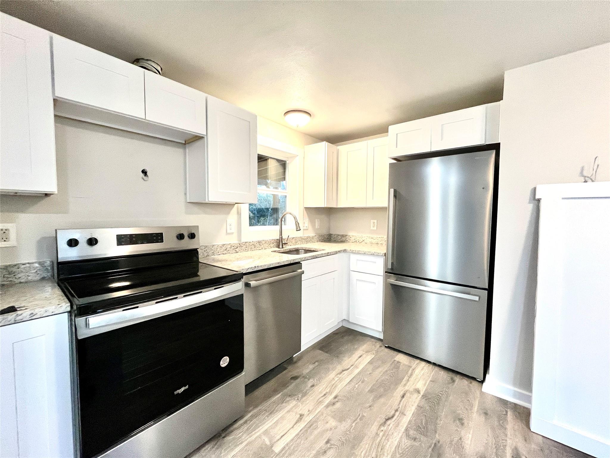 194 Split Oak Rd, Smithville, TX 78957