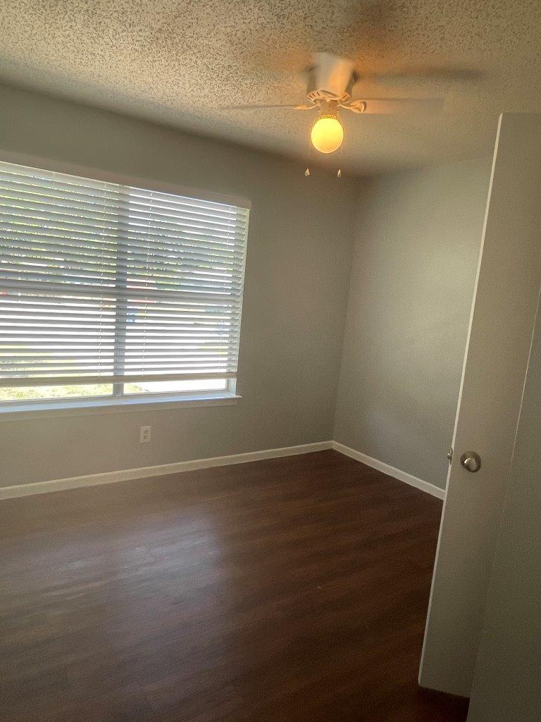 309 E Grady Dr # B, Austin, TX 78753