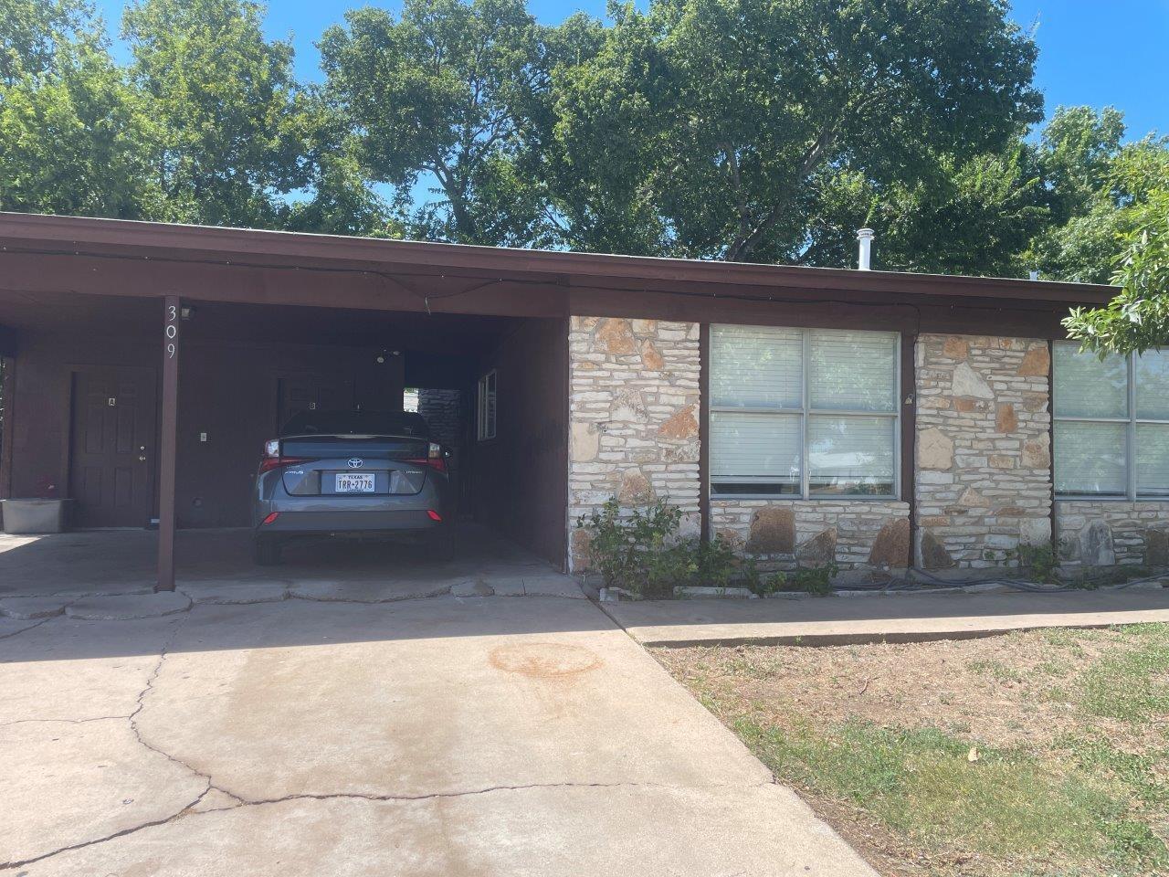 309 E Grady Dr # B, Austin, TX 78753