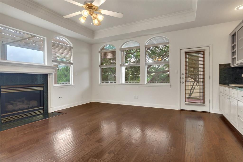 5913 Mountain Villa Dr, Austin, TX 78731