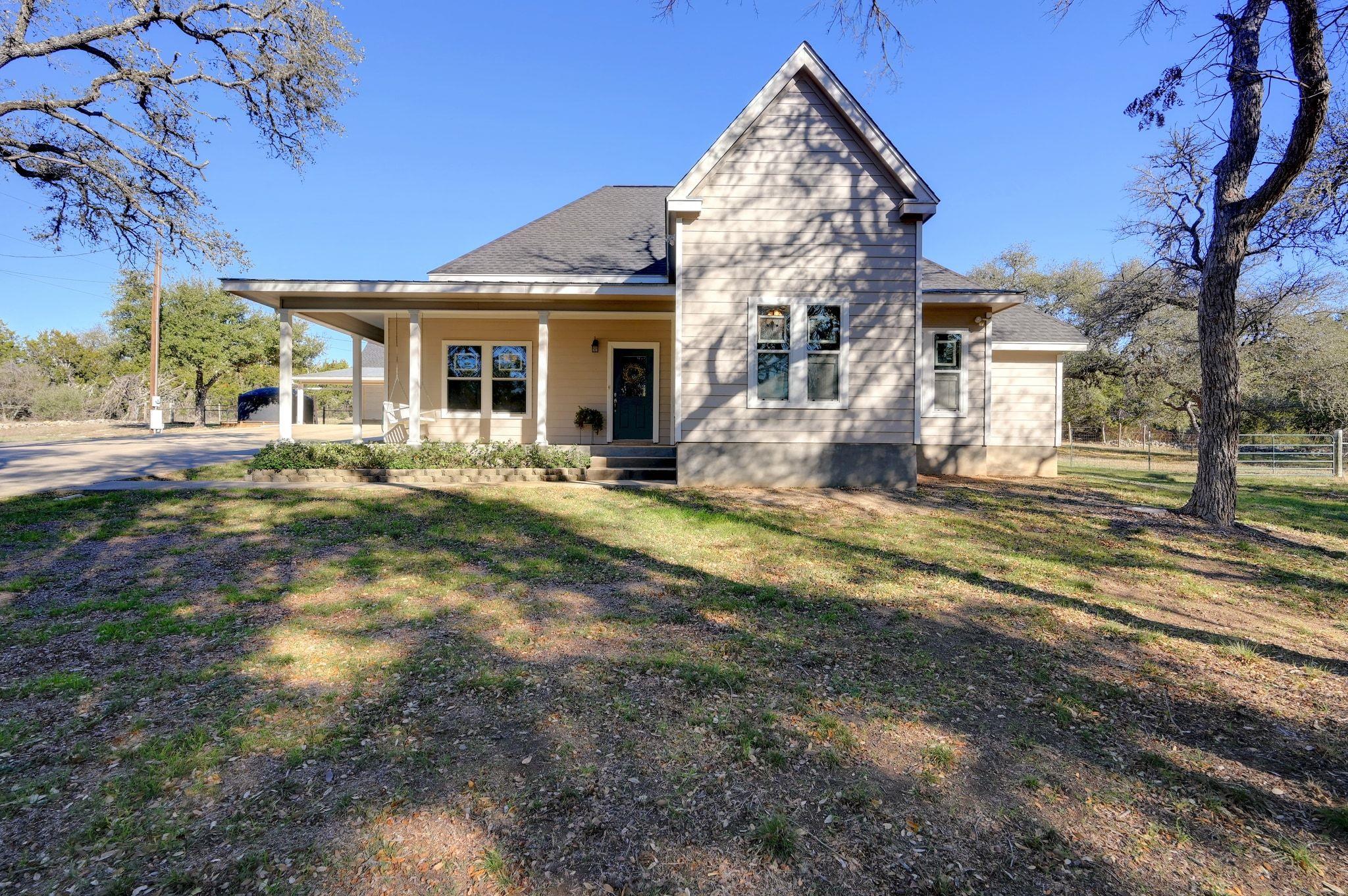 881 Saddleridge Dr, Wimberley, TX 78676