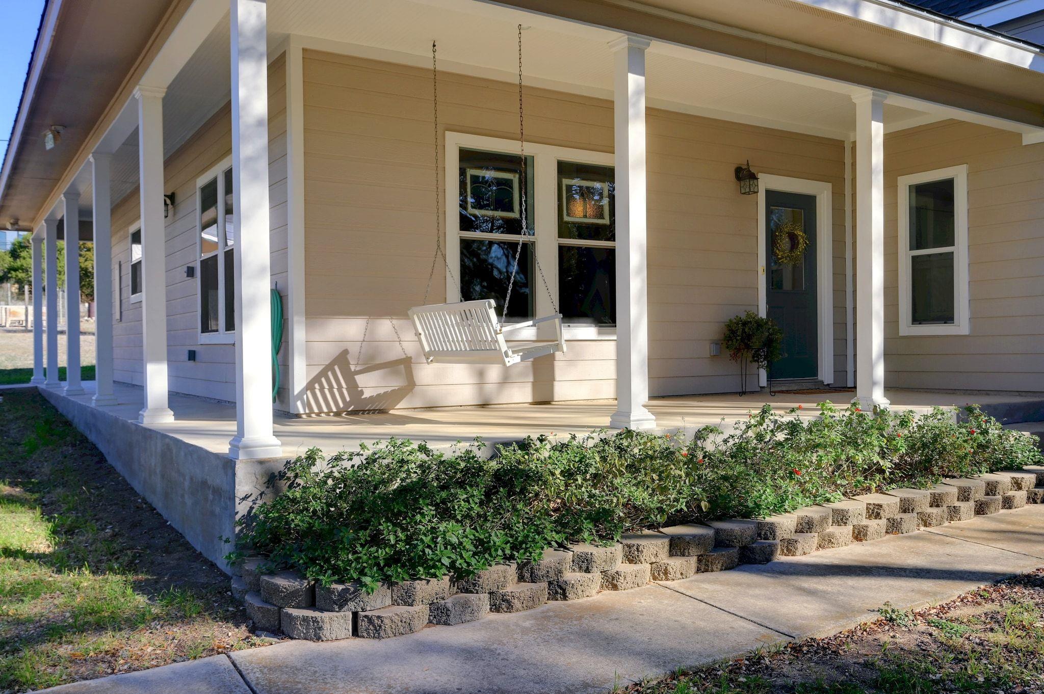 881 Saddleridge Dr, Wimberley, TX 78676