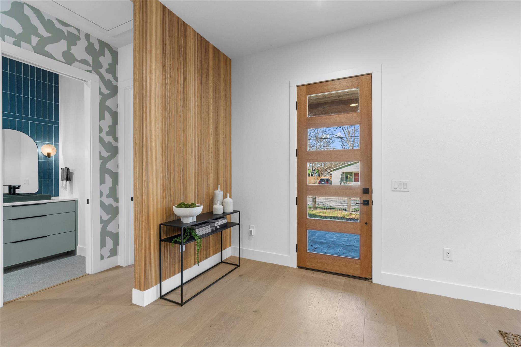 1209 Canterbury St, Austin, TX 78702