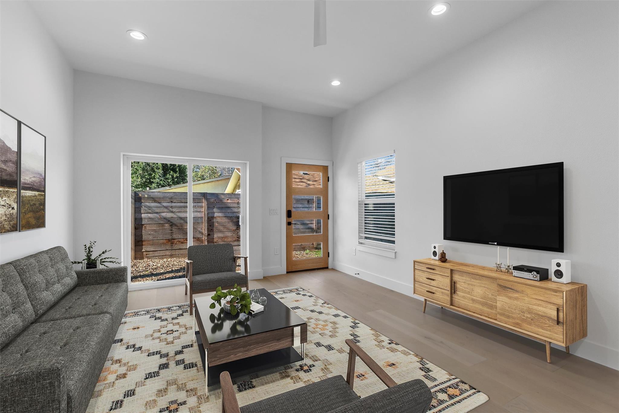 1209 Canterbury St, Austin, TX 78702