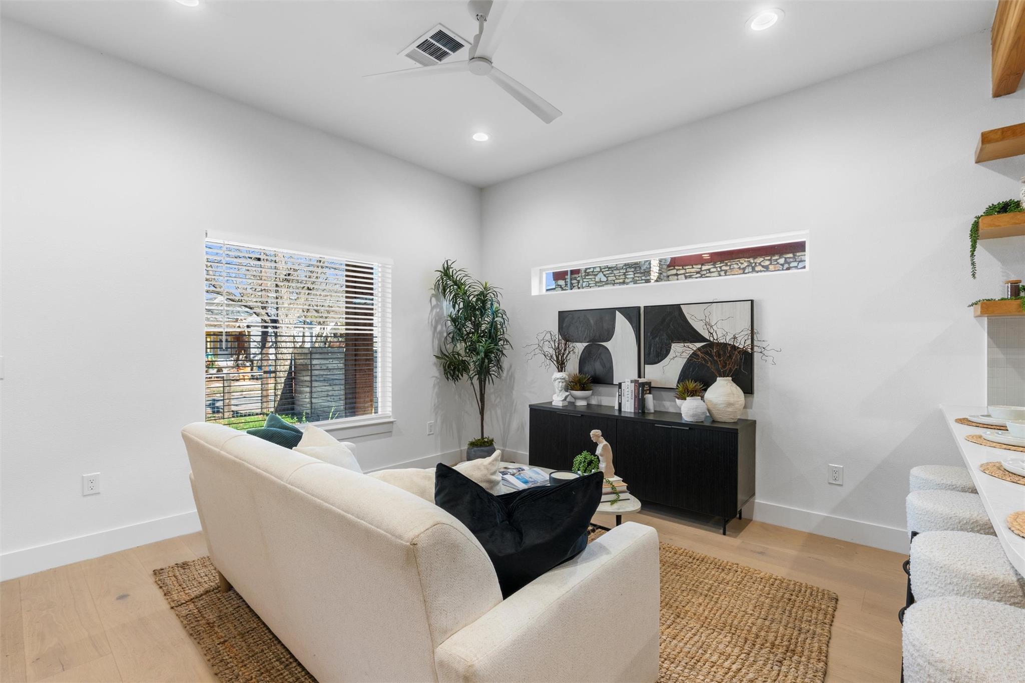 1209 Canterbury St, Austin, TX 78702