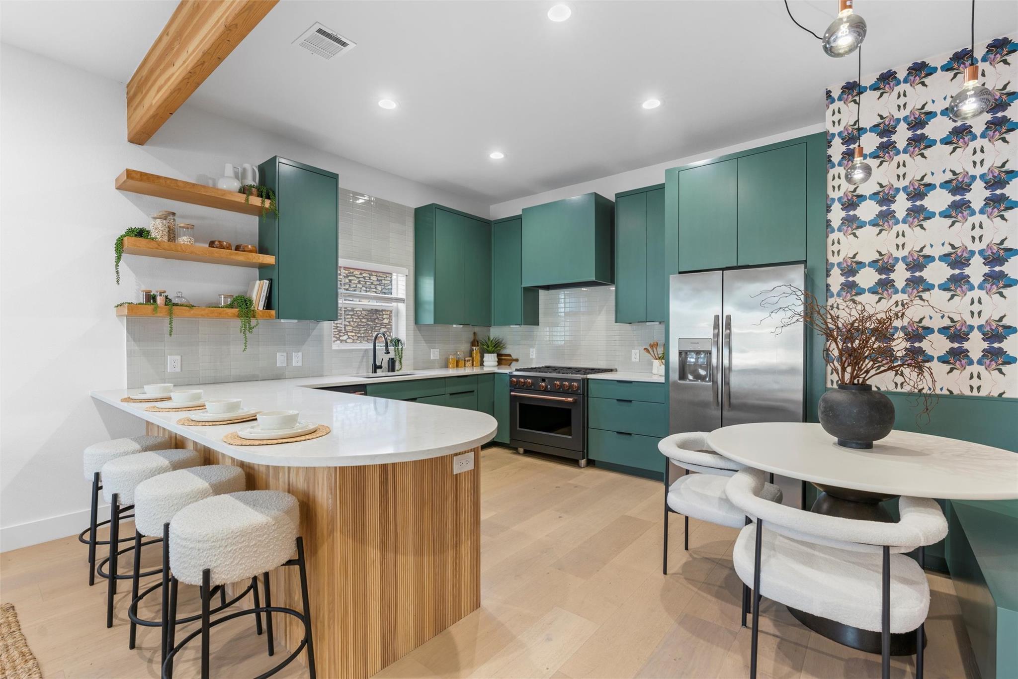 1209 Canterbury St, Austin, TX 78702