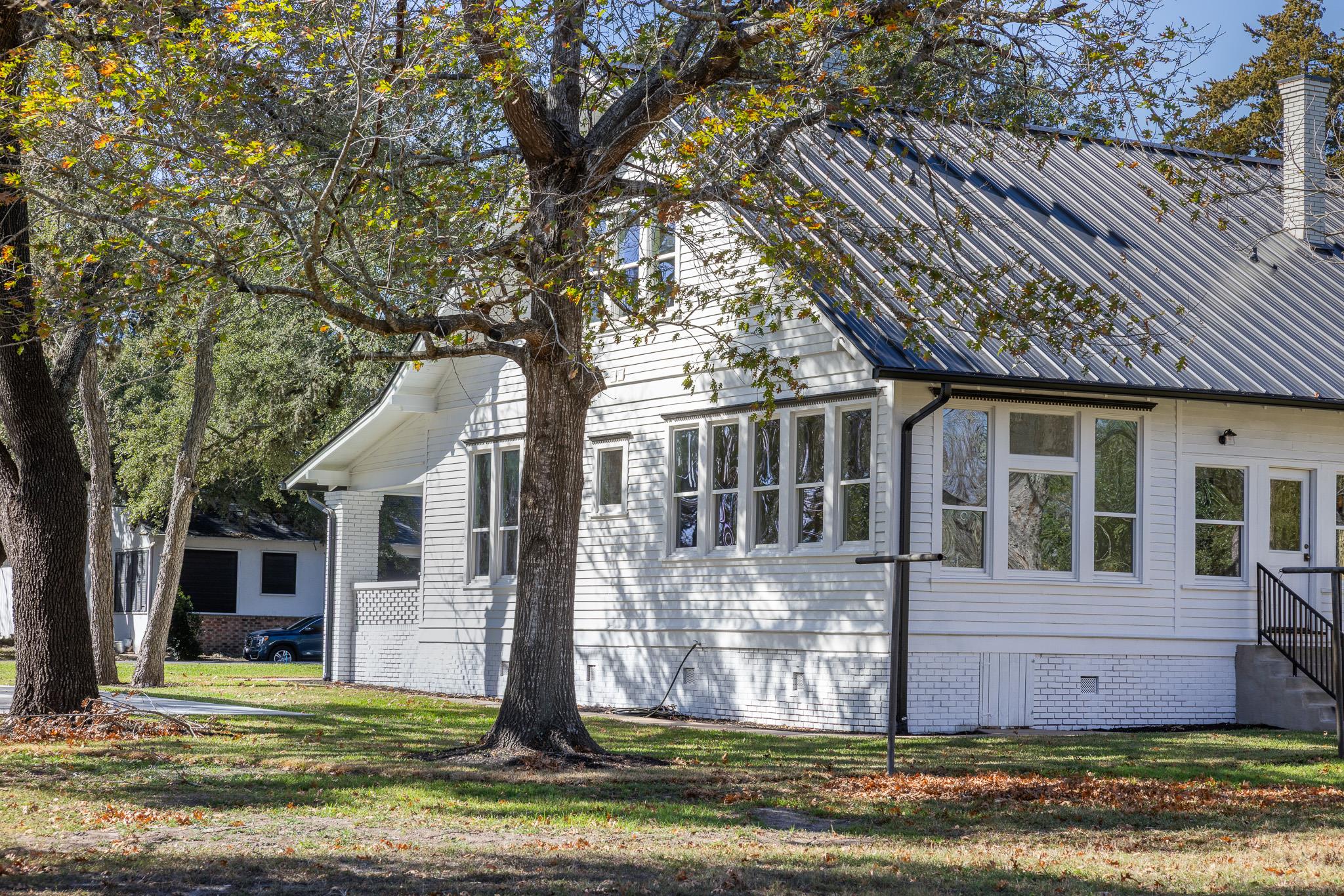 452 N Jackson St, La Grange, TX 78945