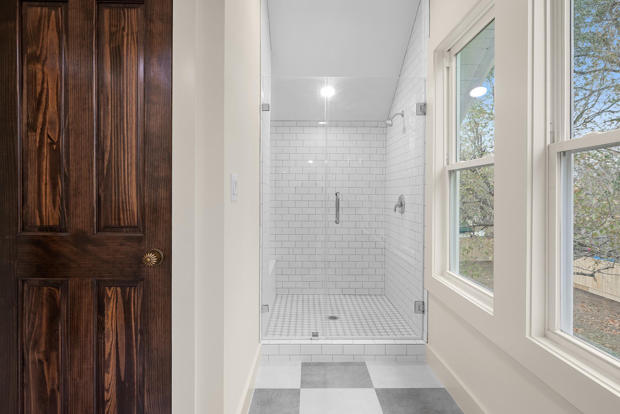 452 N Jackson St, La Grange, TX 78945