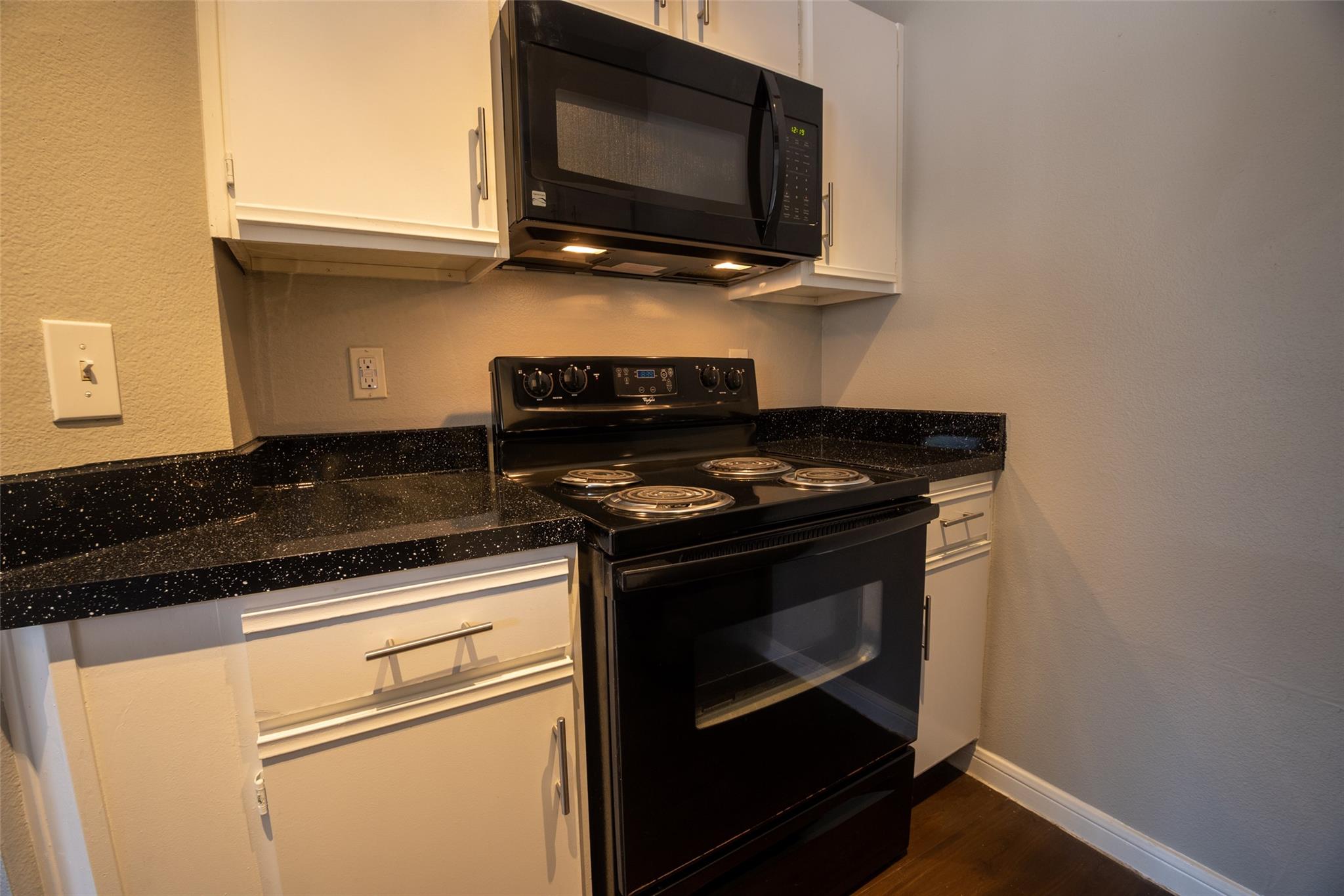 2320 Gracy Farms Ln # 312, Austin, TX 78758