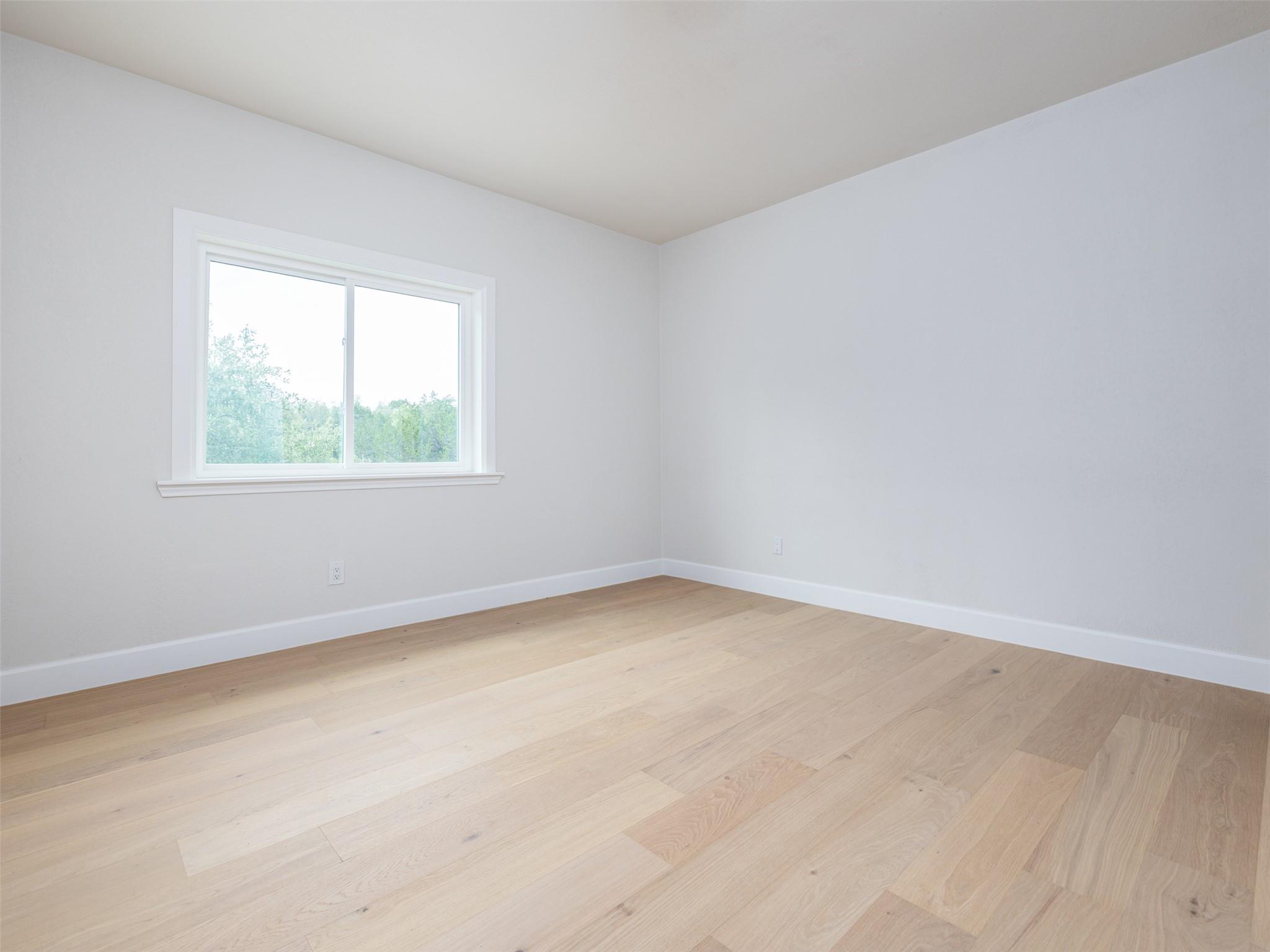 701 Oakwood Ln, Dripping Springs, TX 78620